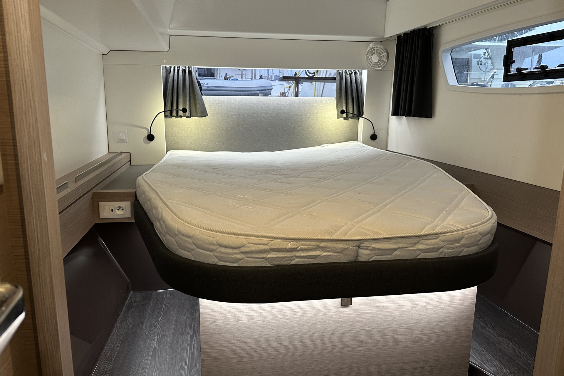 Photo #18 - Fountaine Pajot Astrea 42 (Arisa) en Rogoznica - 34211