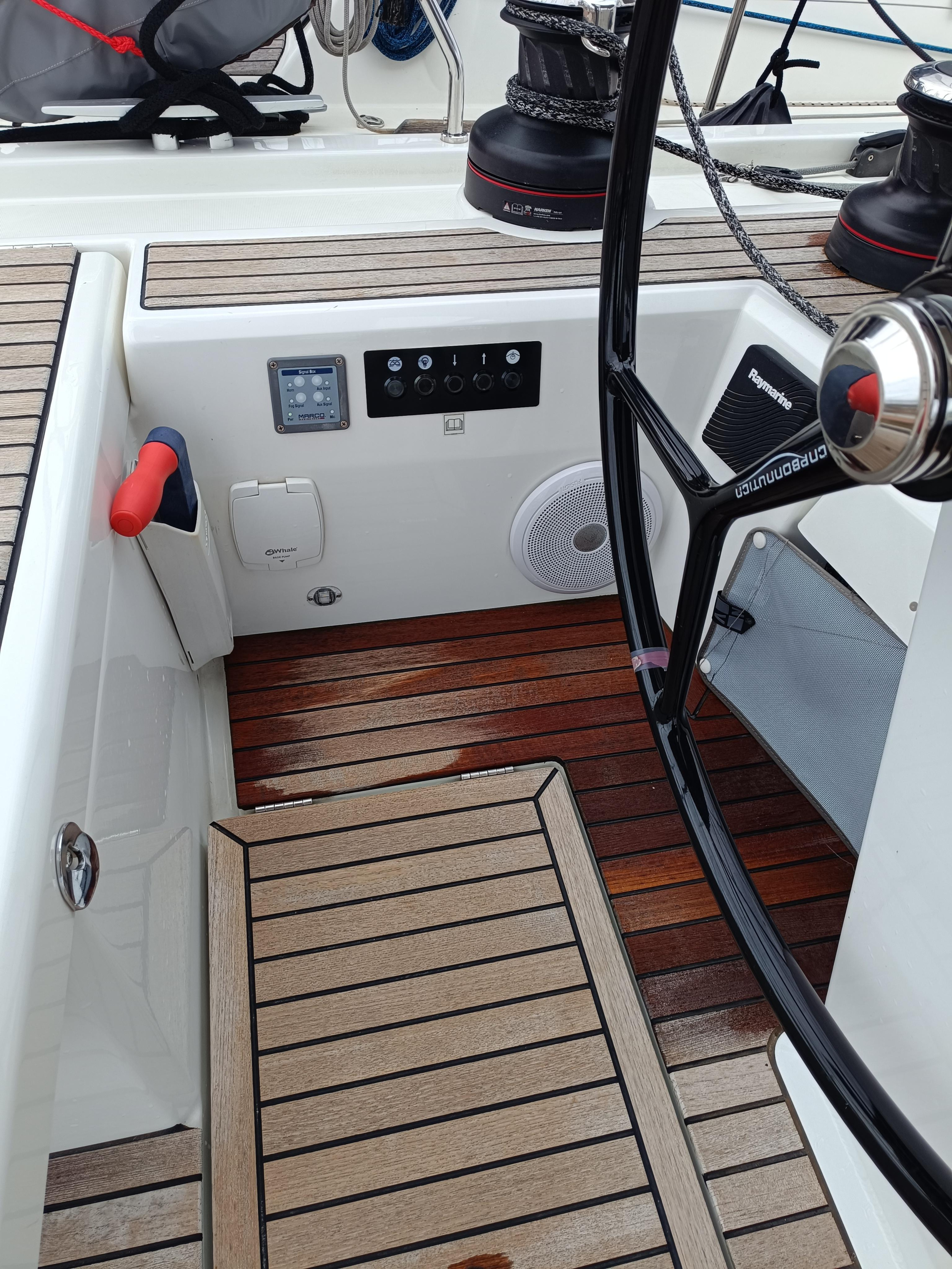 Photo #10 - Oceanis 51.1 (Obelix) en Pula - 34220