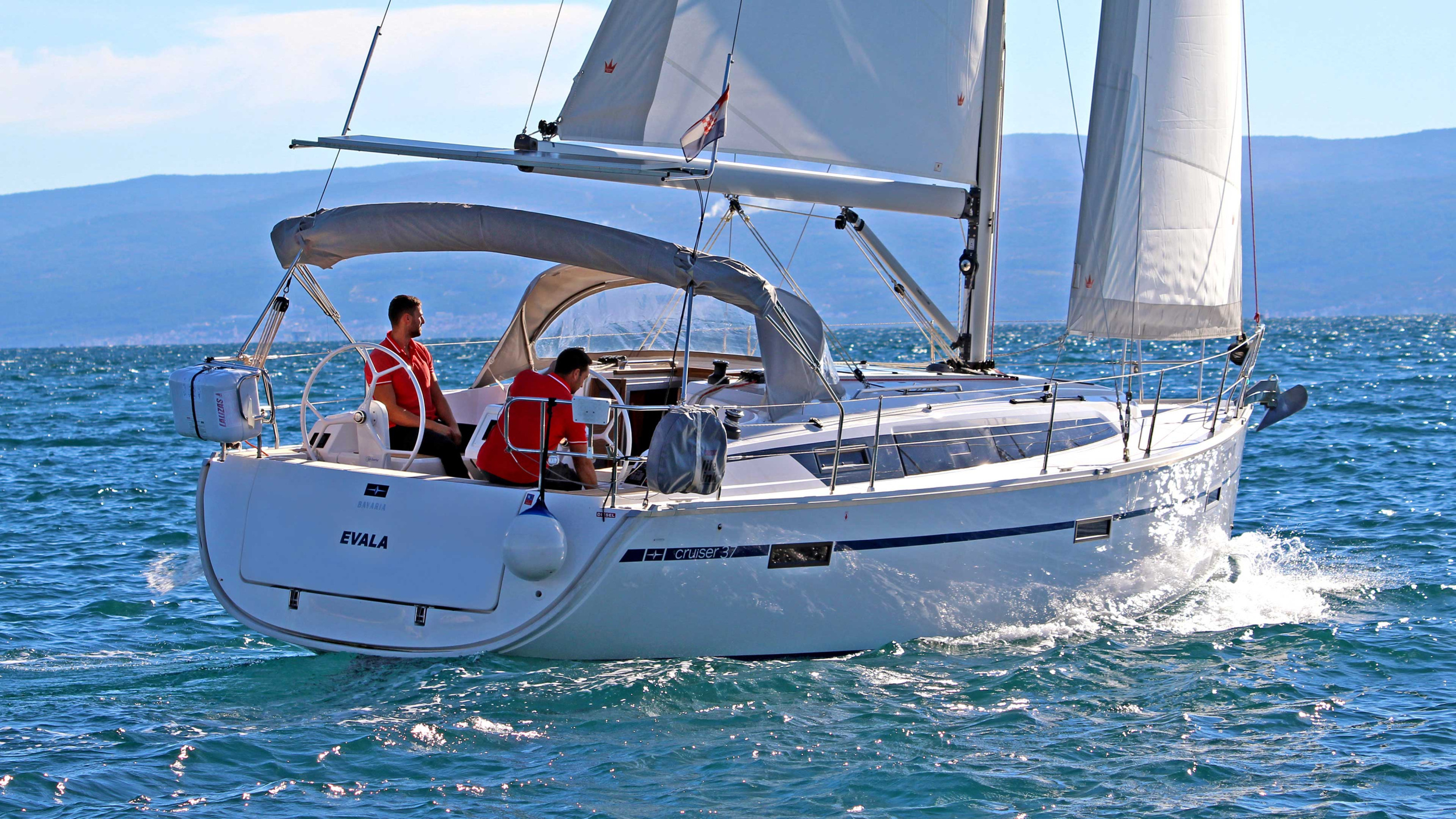 Photo #7 - Bavaria Cruiser 37 - 3 cab. (Evala) en Split - 34228