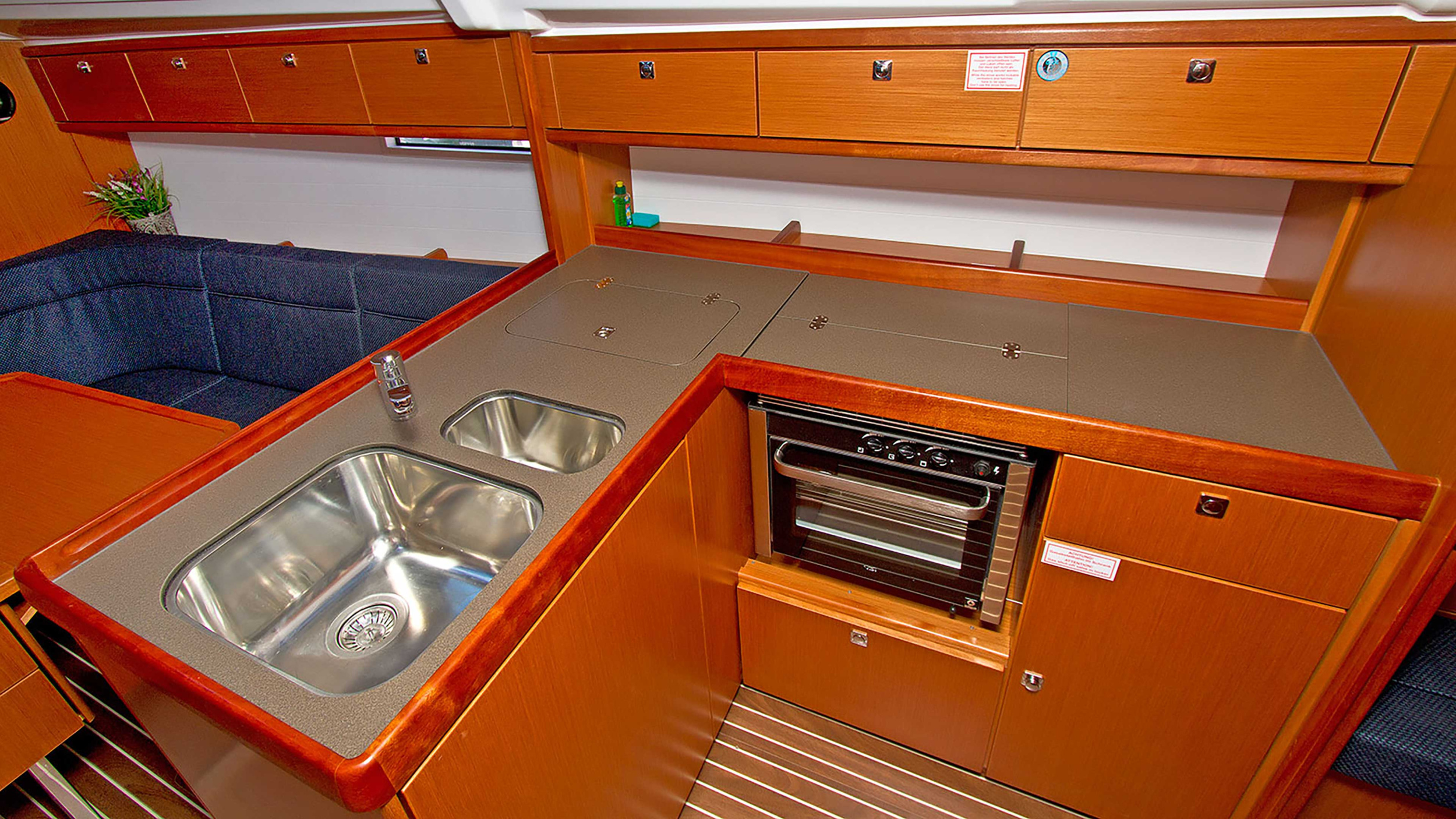Photo #13 - Bavaria Cruiser 37 - 3 cab. (Evala) en Split - 34228