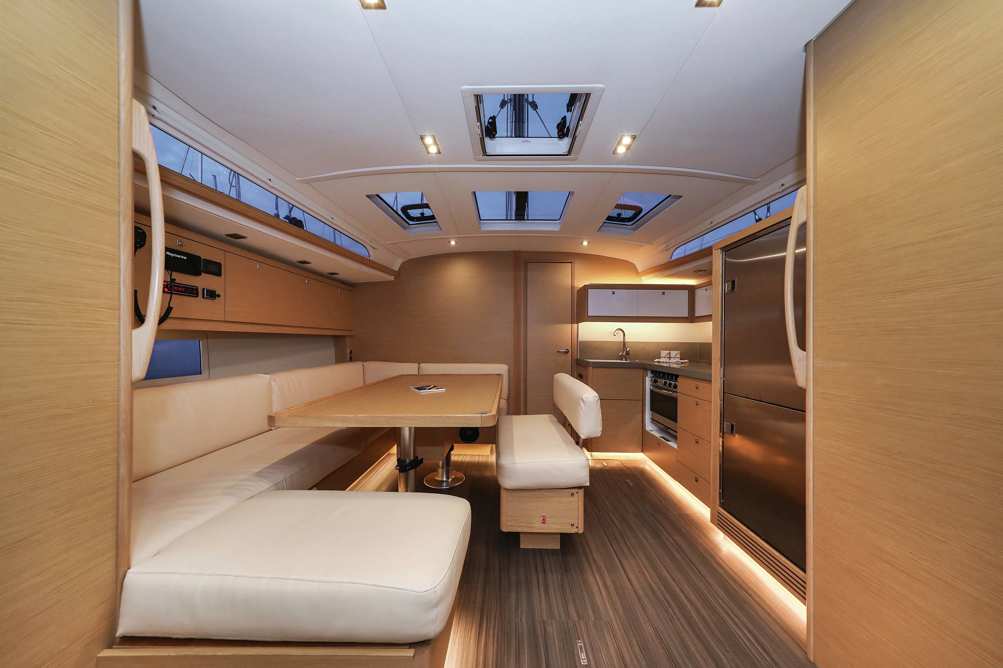 Photo #17 - Dufour 470 - 5 cab. (Chill Course) in Biograd - 34246
