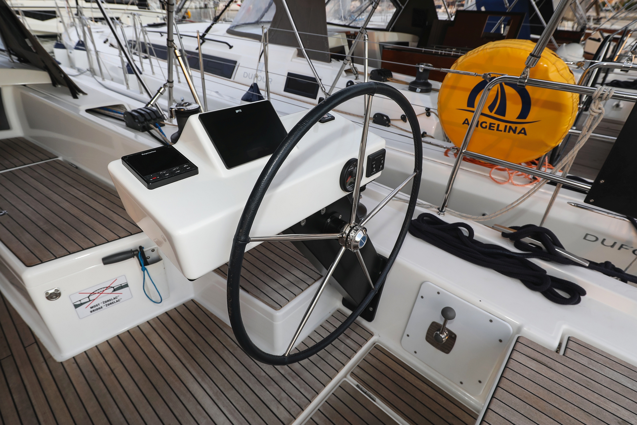 Photo #4 - Dufour 470 - 5 cab. (Chill Course) in Biograd - 34246