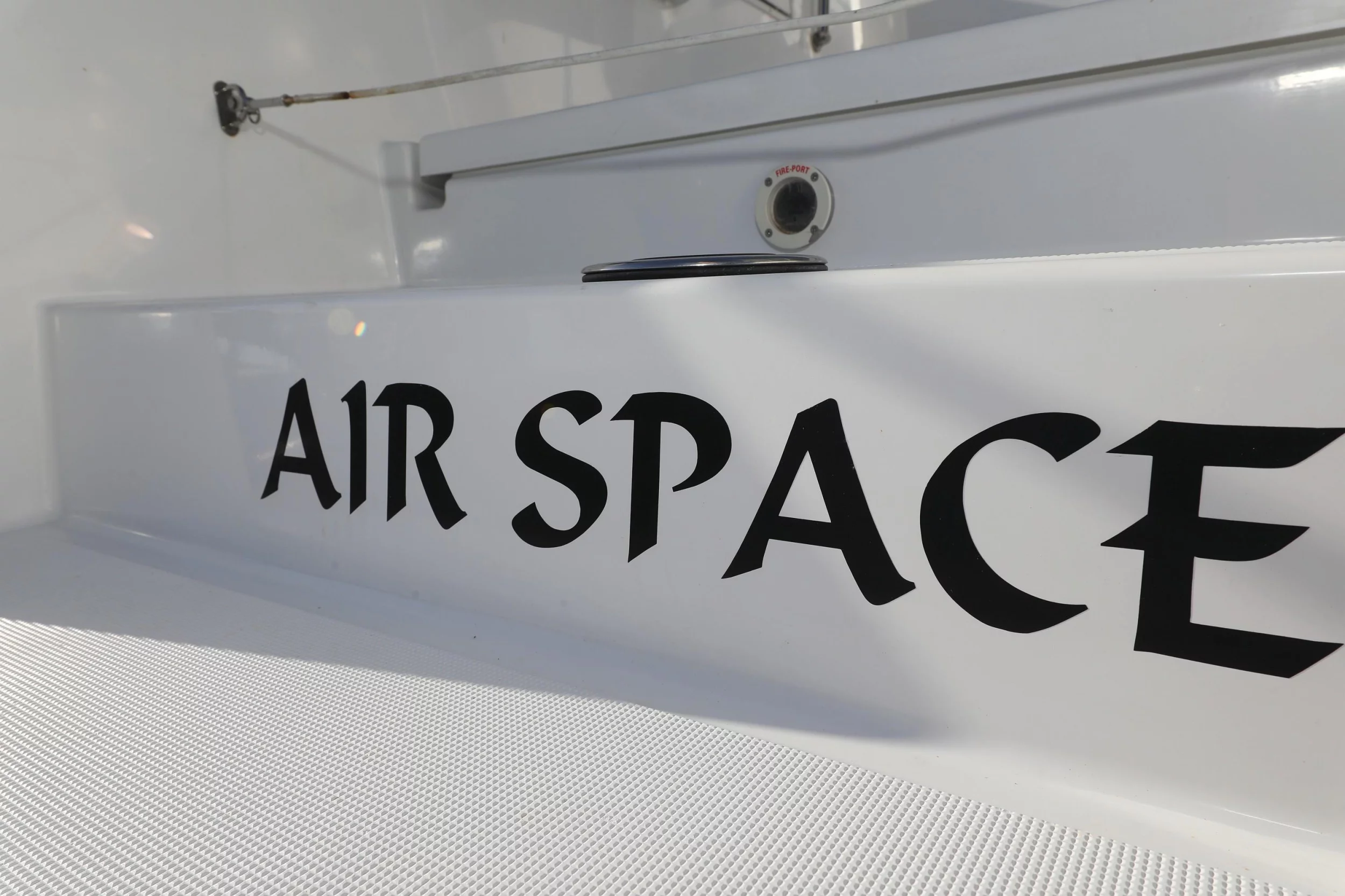 Bali 4.2 - 4 + 1 cab. (Air Space)  - 24