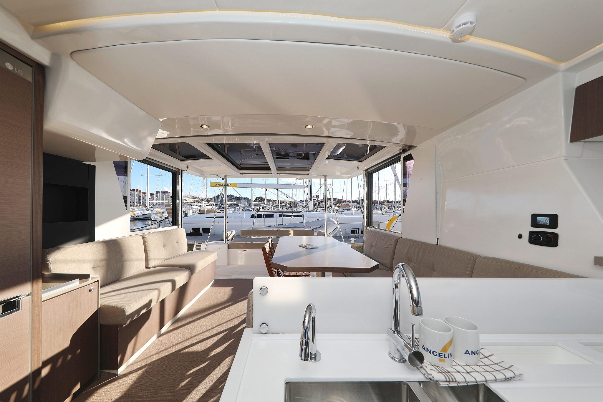 Photo #16 - Bali 4.2 - 4 + 1 cab. (Hubble) in Biograd - 34250
