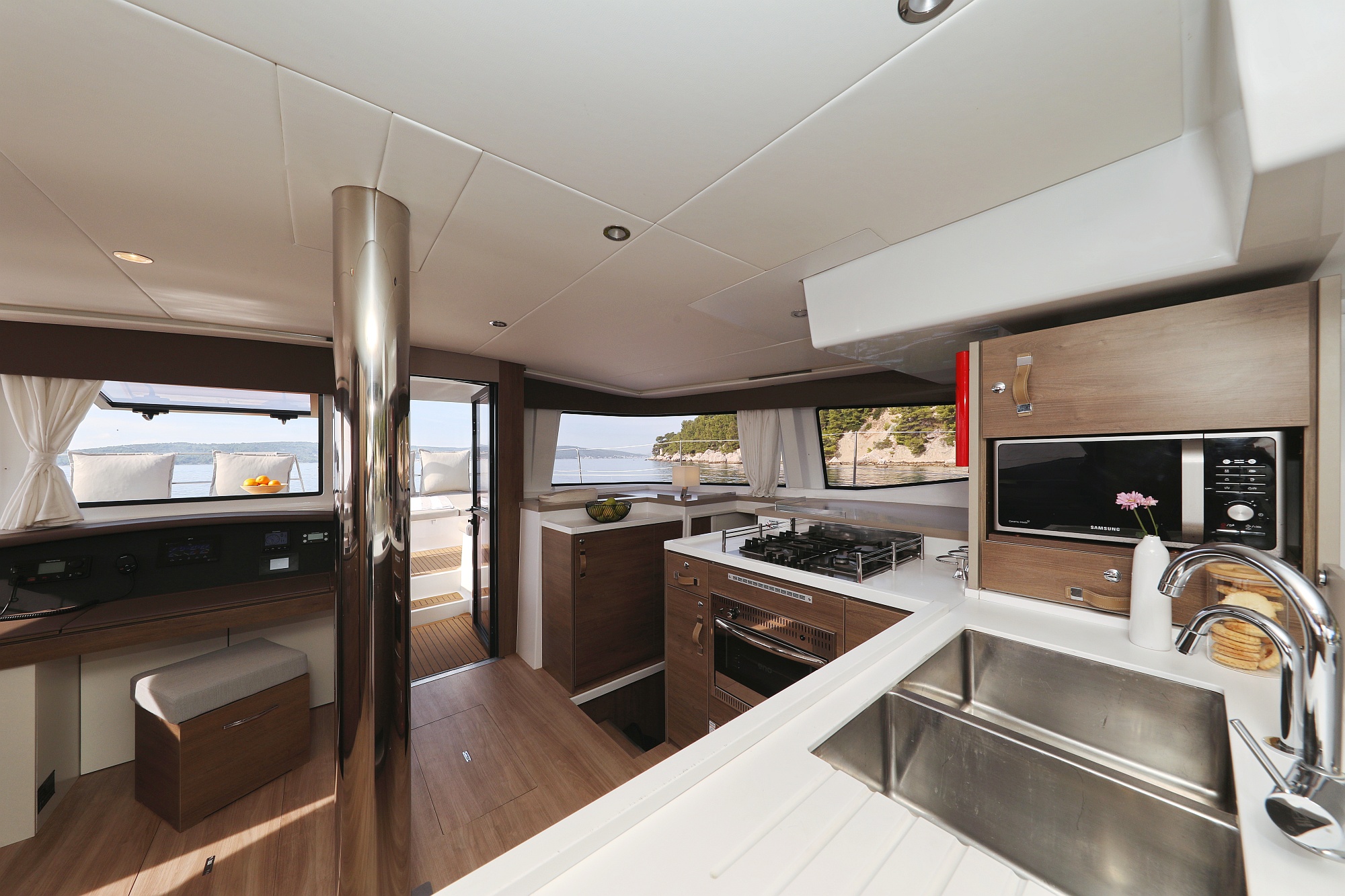 Photo #17 - Bali 4.8 - 5 + 2 cab (La Vie Est Belle) in Trogir - 34267