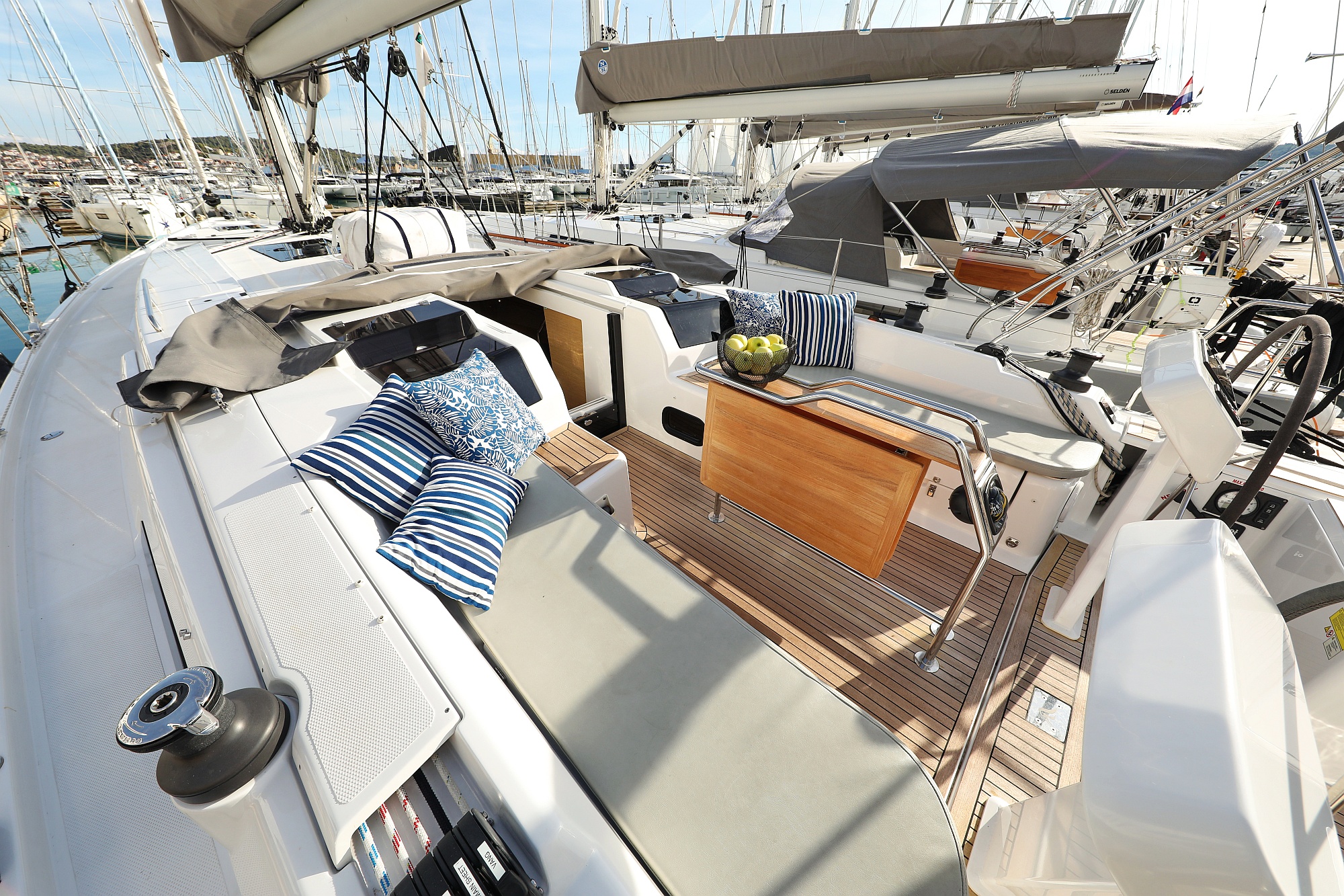 Photo #5 - Hanse 458 (Kind of magic) en Trogir - 34273