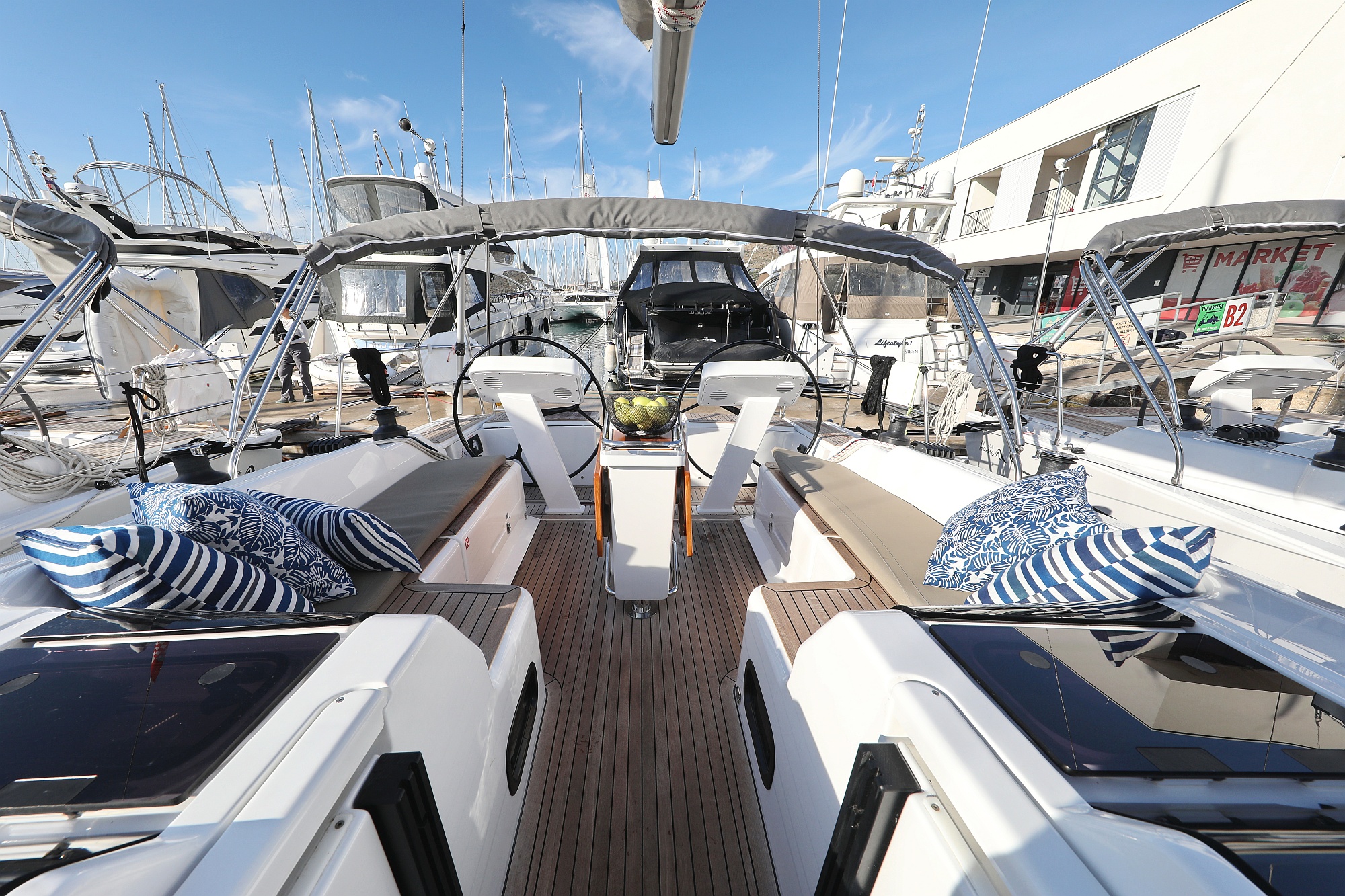 Photo #5 - Hanse 458 - 3 cab. (Magic Moments) in Trogir - 34274