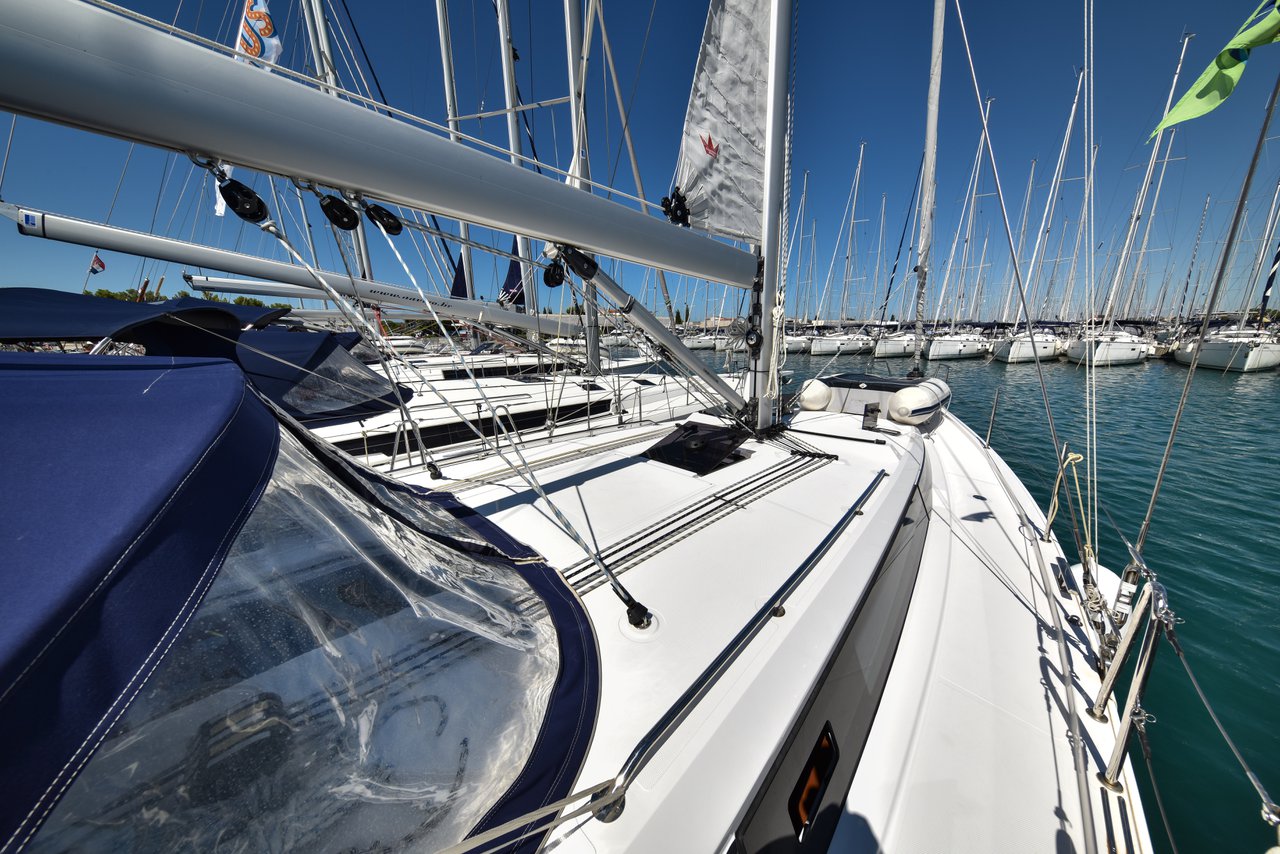 Photo #6 - Bavaria C42 (Bella) en Sukosan - 34278