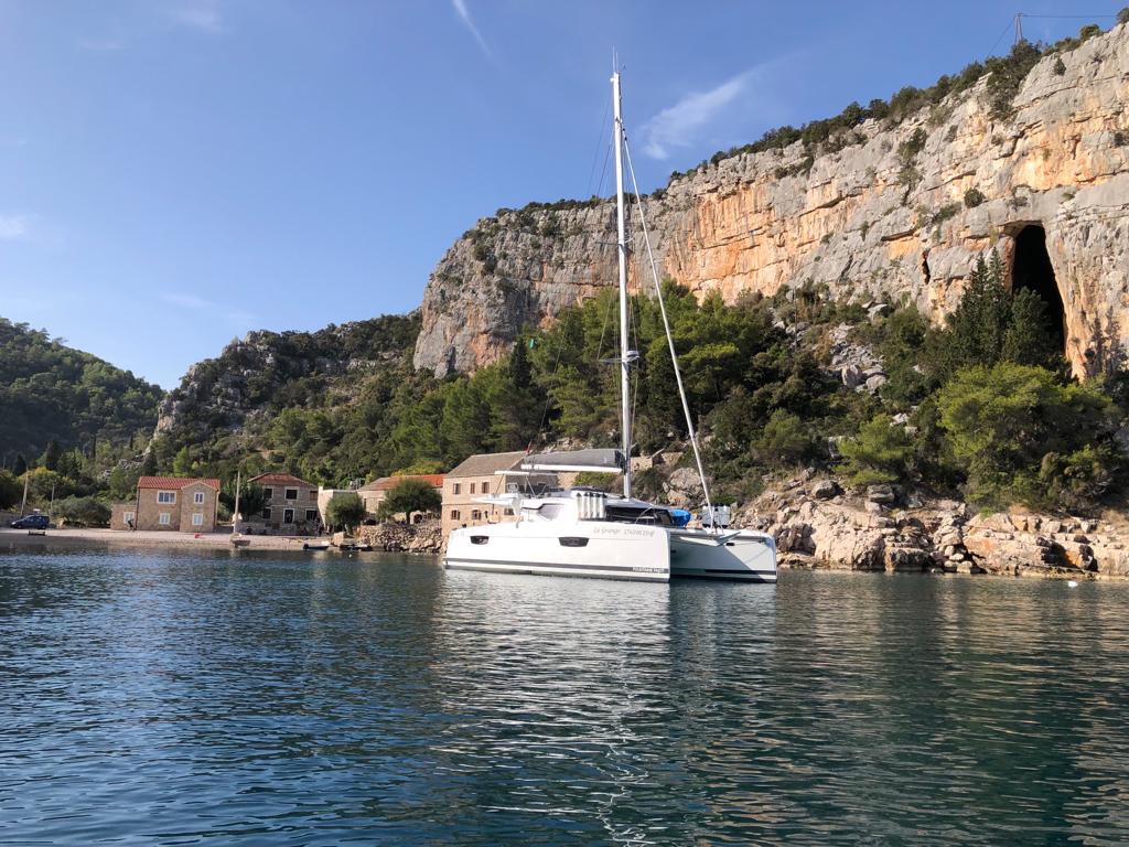 Photo #4 - Fountaine Pajot Elba 45 - 5 cab. (La Grange) in Zadar - 34293