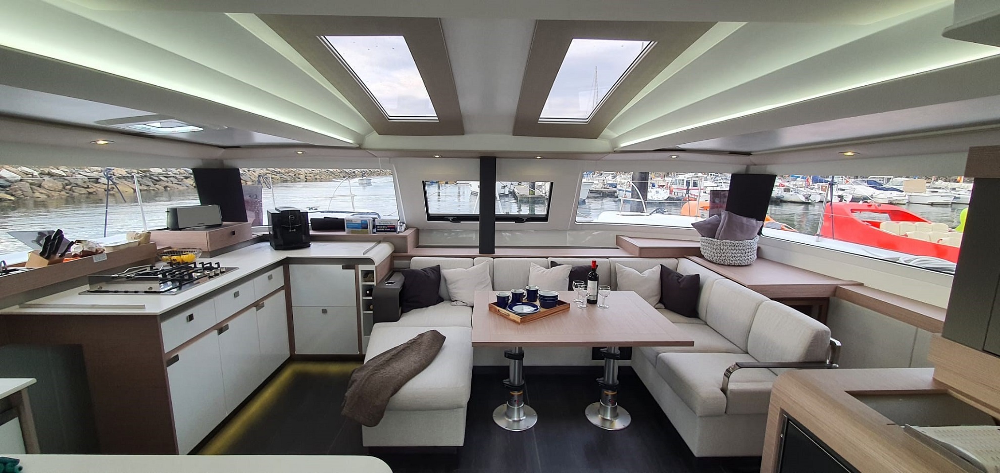 Photo #11 - Fountaine Pajot Elba 45 - 5 cab. (La Grange) in Zadar - 34293