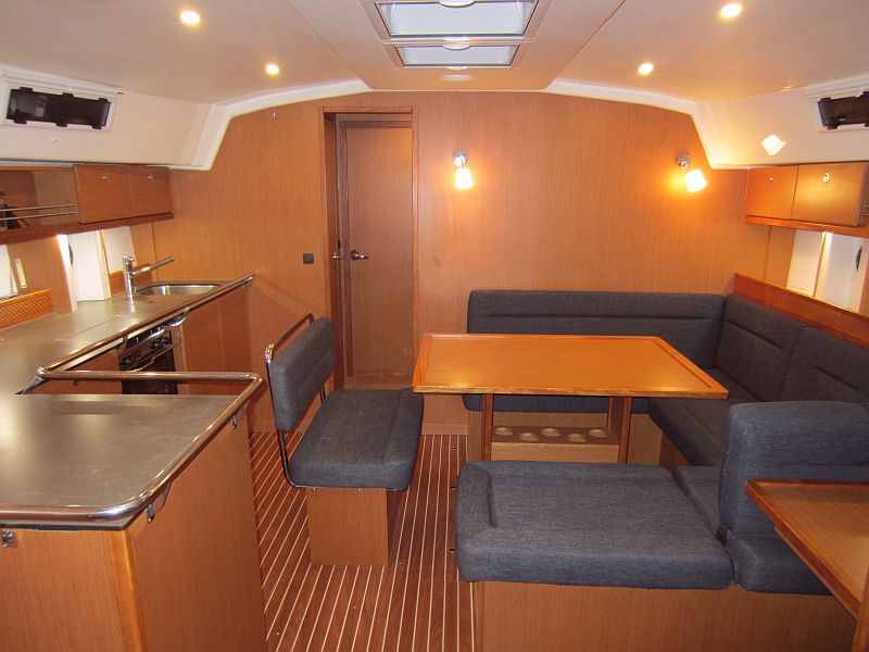 Photo #6 - Bavaria Cruiser 45 - 4 cab. (Alena) en Palma - 34298