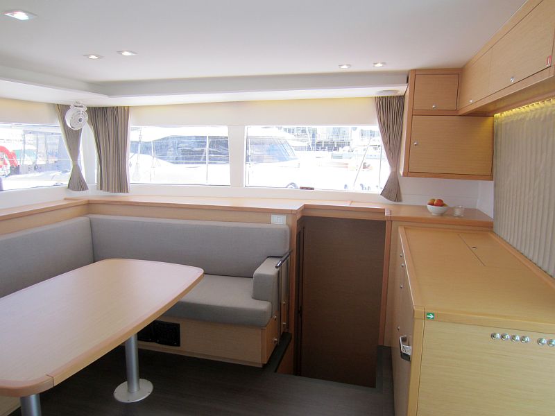 Photo #16 - Lagoon 450 - 4 + 2 cab. (Anabella) in Palma - 34301