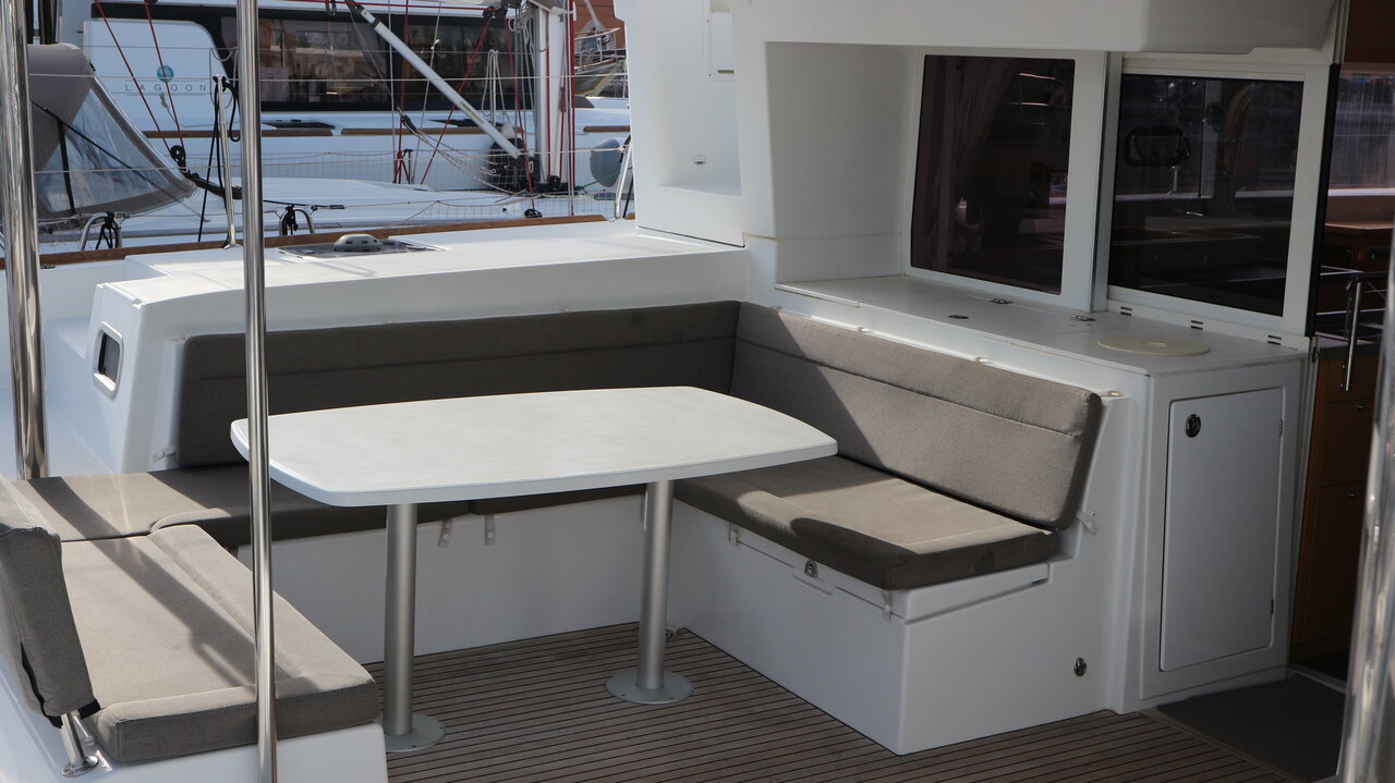 Photo #8 - Lagoon 450 - 4 + 2 cab. (Philea) en Palma - 34307