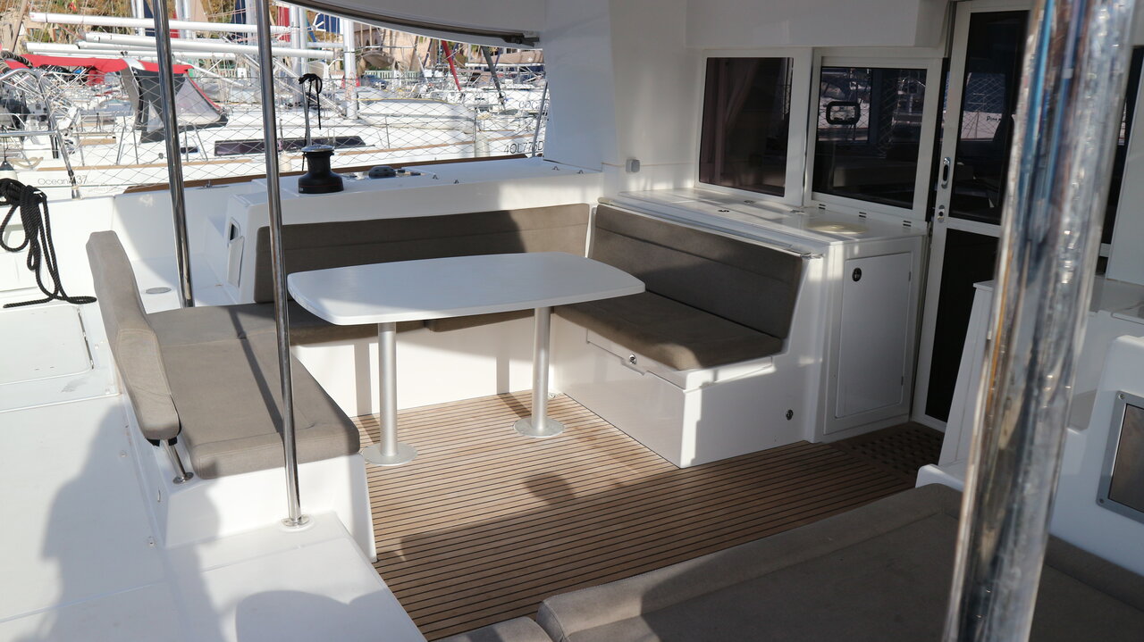 Photo #12 - Lagoon 450 S (Vamos Elli) in Palma - 34308