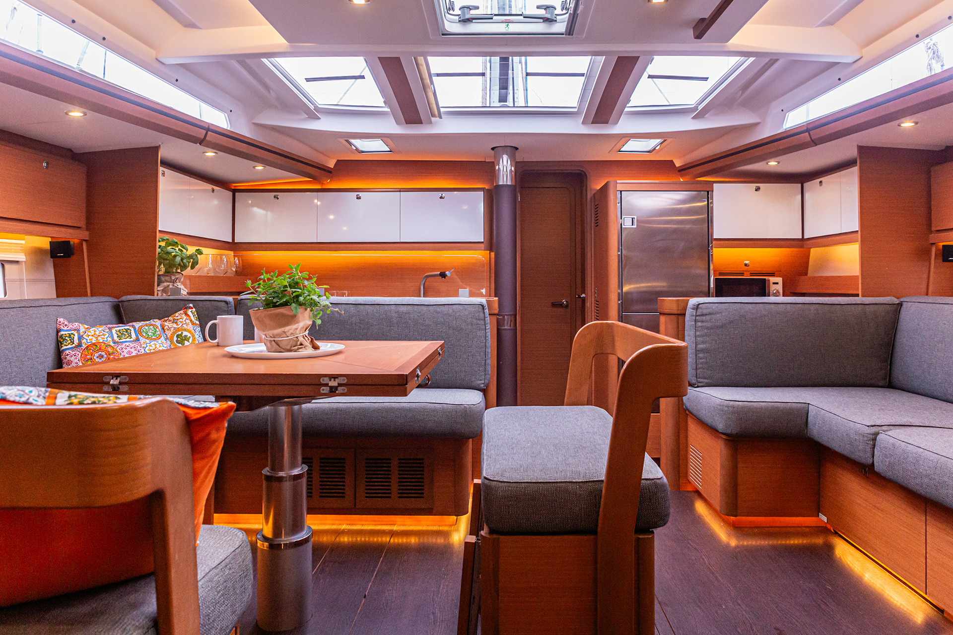 Photo #4 - Dufour 56 Exclusive - 4 + 1 cab. (Euphoria Planet) en Portorosa - 34316