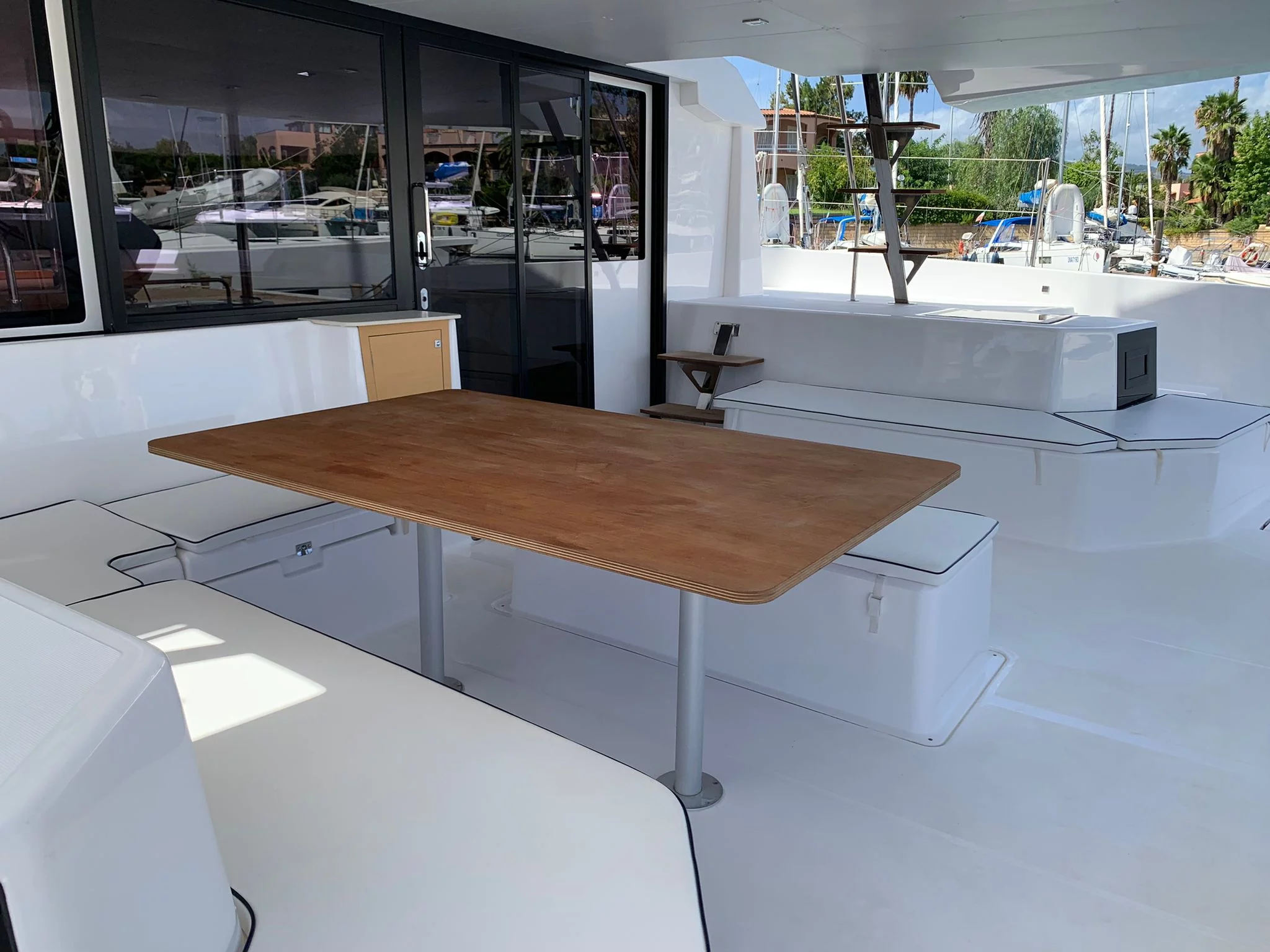 Dufour 48 Catamaran - 5 + 1 cab. (Eden Planet)  - 8