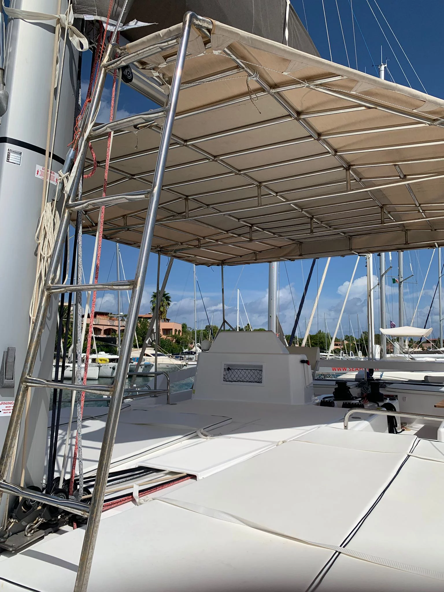Dufour 48 Catamaran - 5 + 1 cab. (Eden Planet)  - 11