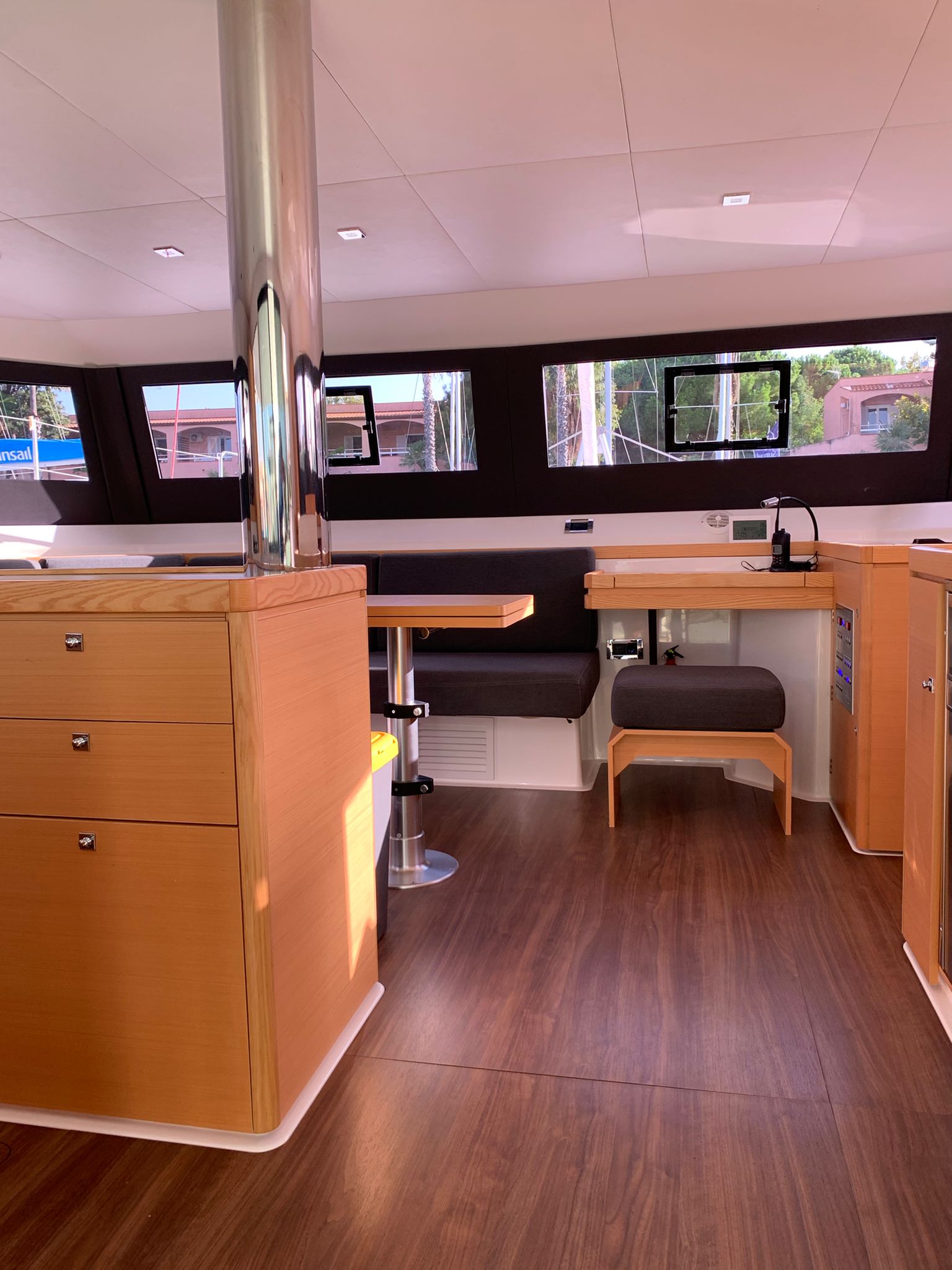 Photo #6 - Dufour 48 Catamaran - 5 + 1 cab. (Eden Planet) en Palermo - 34320