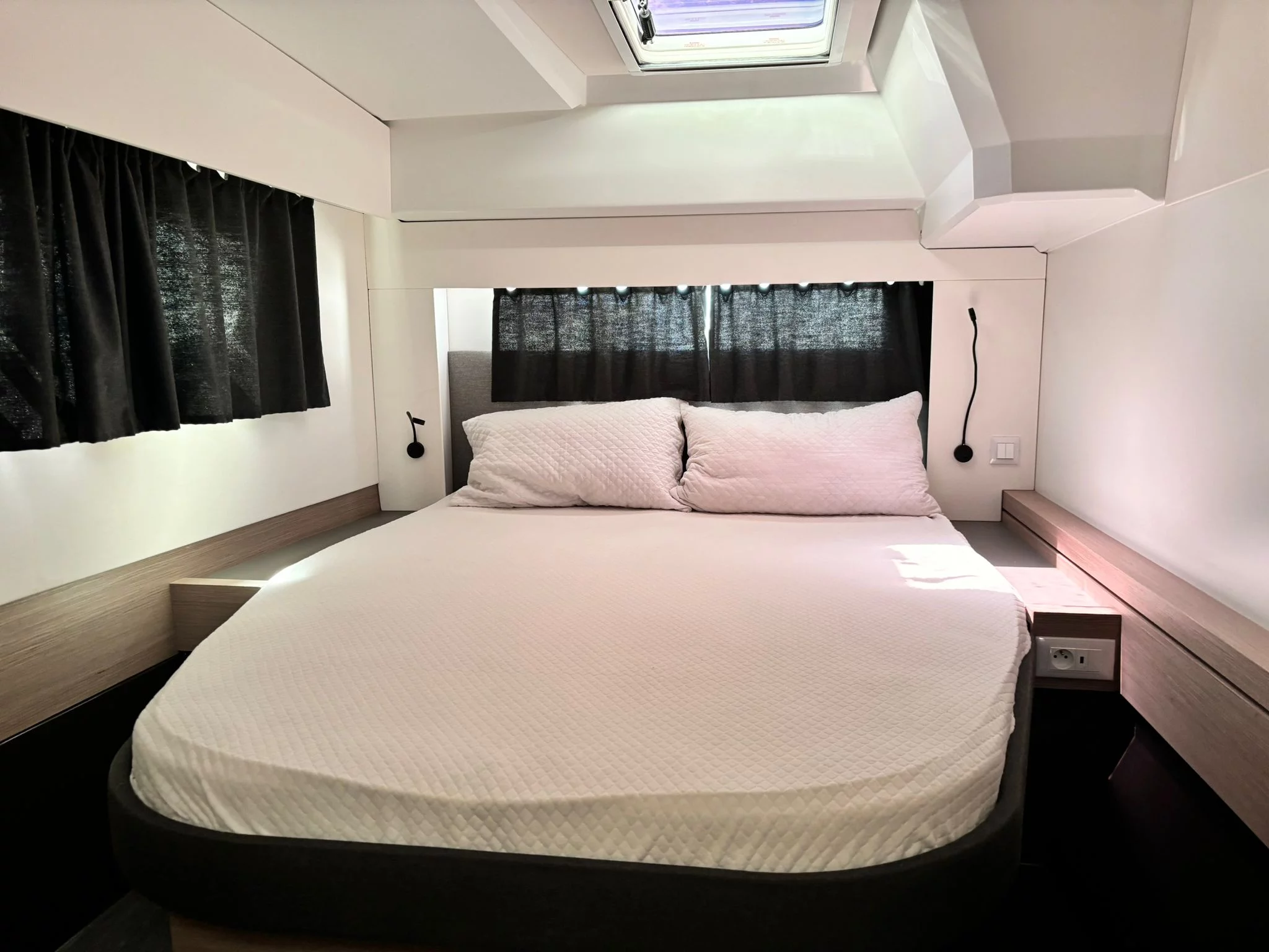 Fountaine Pajot Astrea 42 - 4 + 2 cab. (Timeless Planet)  - 7