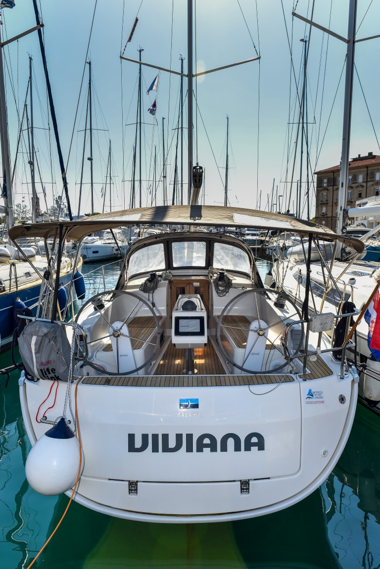 Photo #8 - Bavaria Cruiser 37 - 3 cab. (Viviana) in Zara - 34337