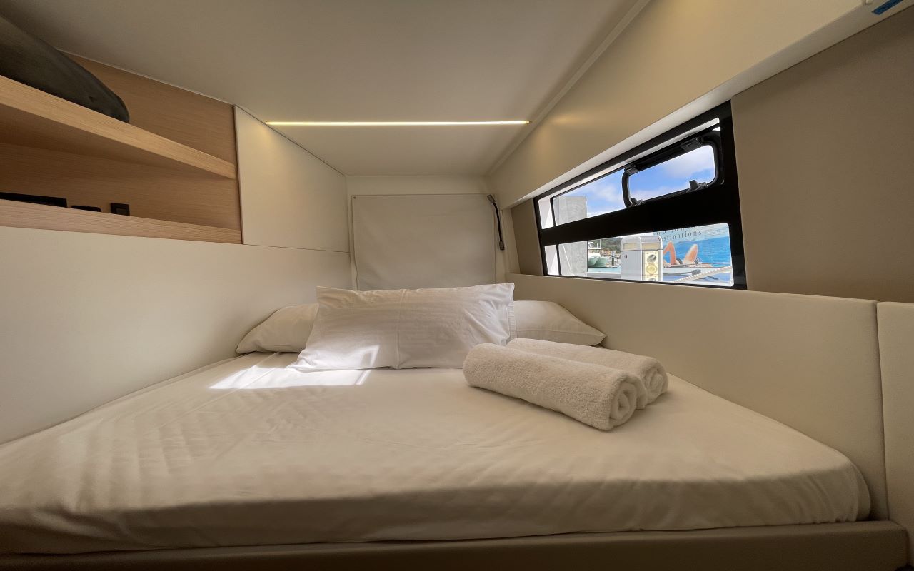 Photo #12 - Nautitech 40 Open - 4 cab. (ANTIPODES) in Airlie Beach - 34350