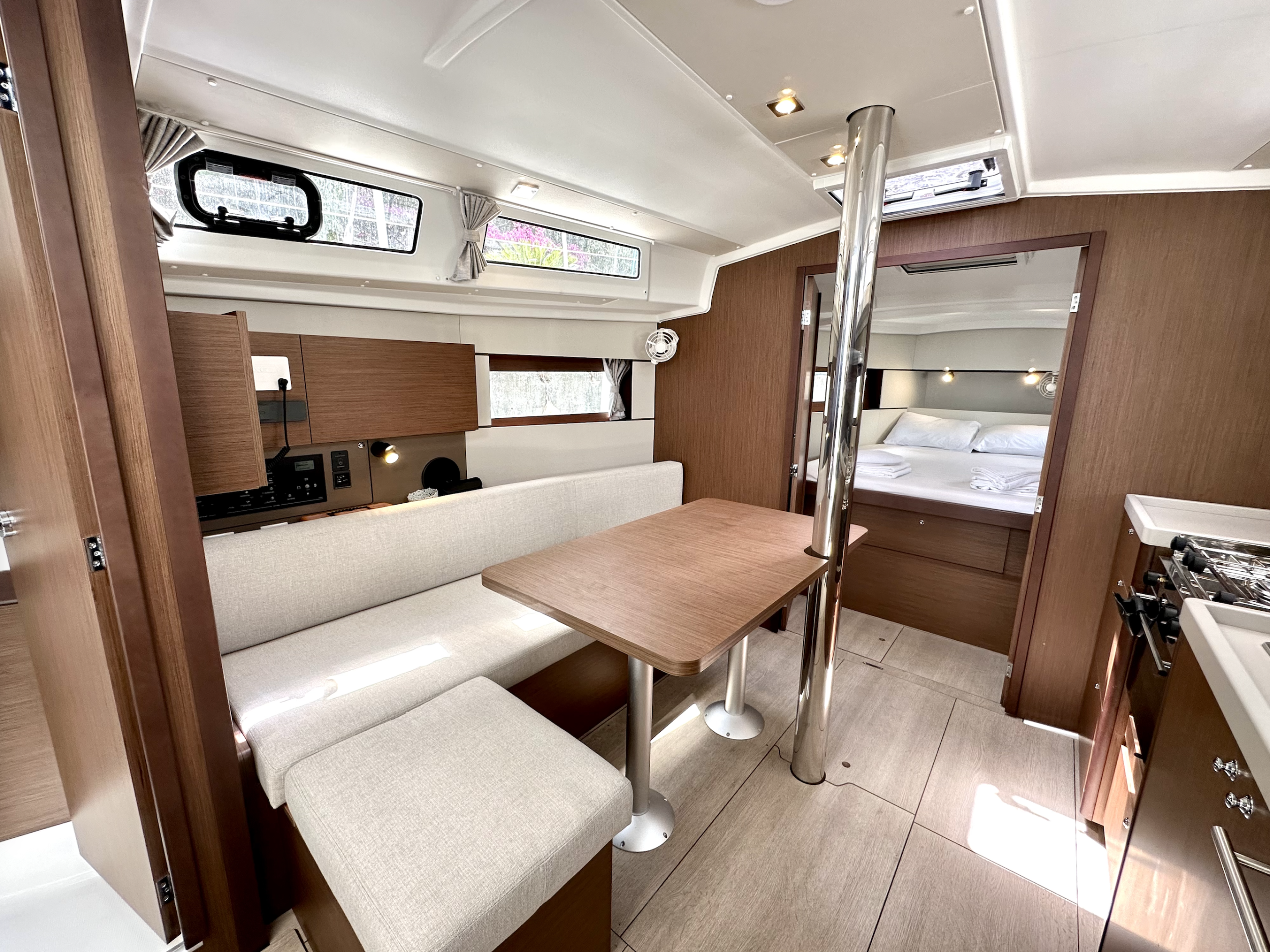 Photo #8 - Oceanis 38.1 (Sail Lyra) en Orhaniye - 34355
