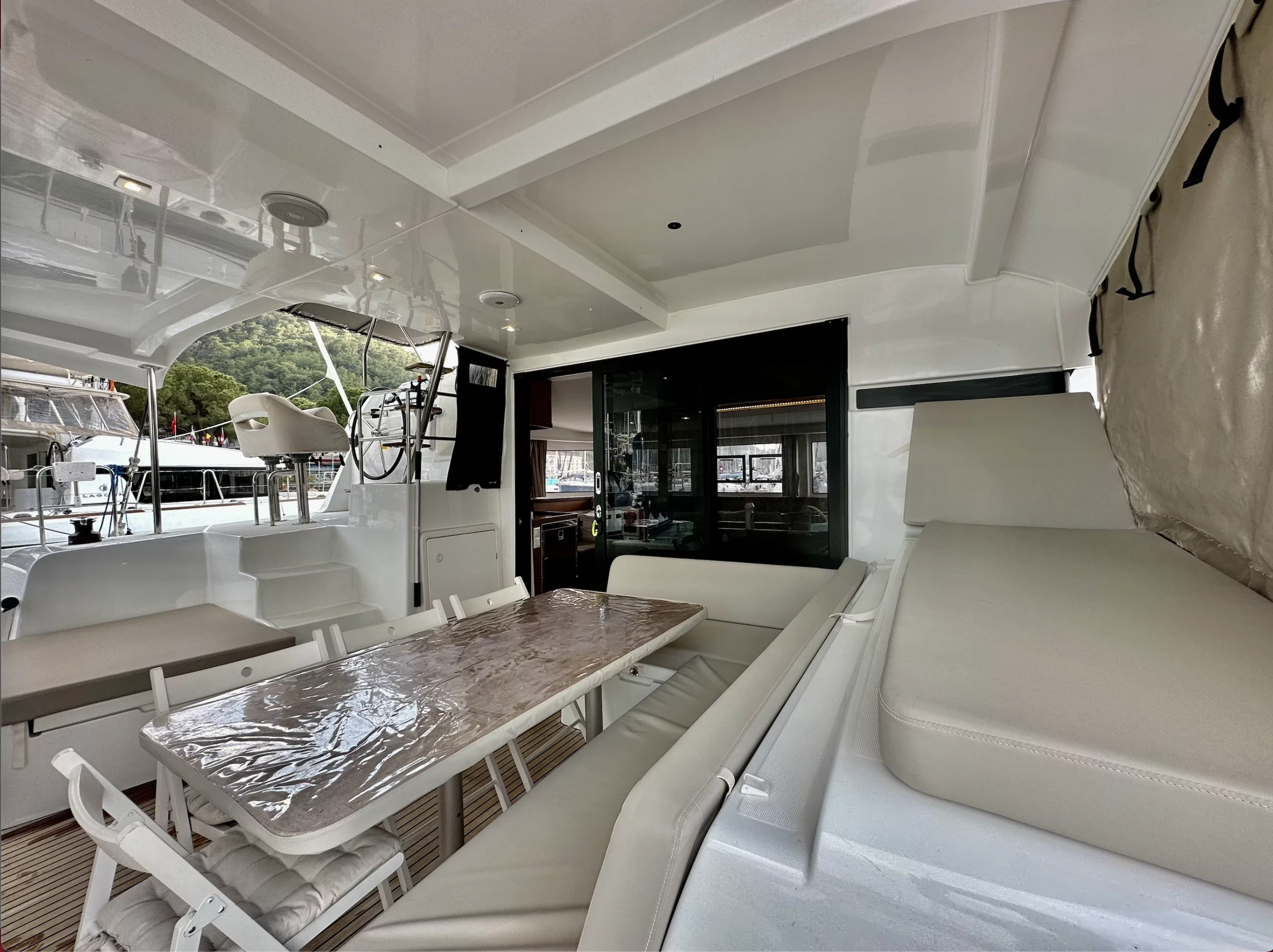 Lagoon 42 - 4 + 2 cab. (Sail Arcturus)  - 5