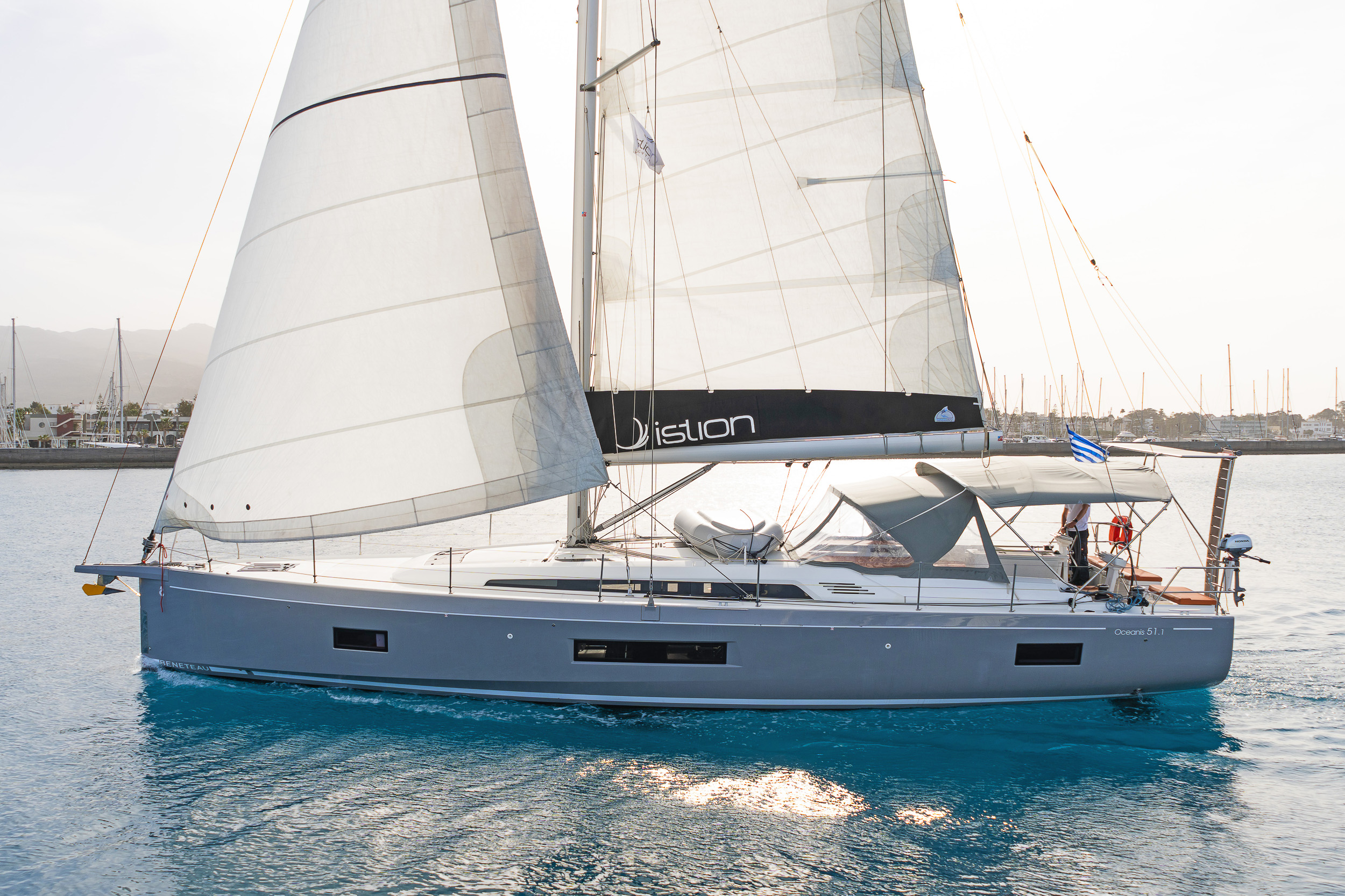 Photo #4 - Oceanis 51.1 - 5 + 1 cab. (Freyja) in Kos - 34393