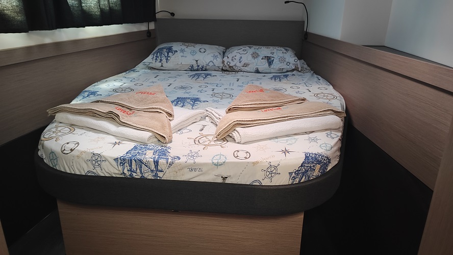 Photo #13 - Fountaine Pajot Astrea 42 - 4 + 2 cab. (Reina) in Fethiye - 34439