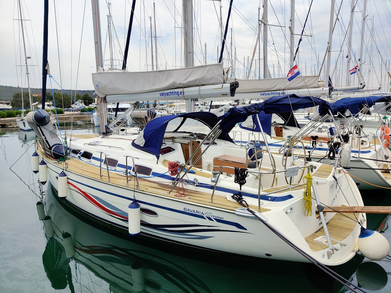 Photo #4 - Bavaria 47 Cruiser (Gin & Tonic) en Sukosan - 34495