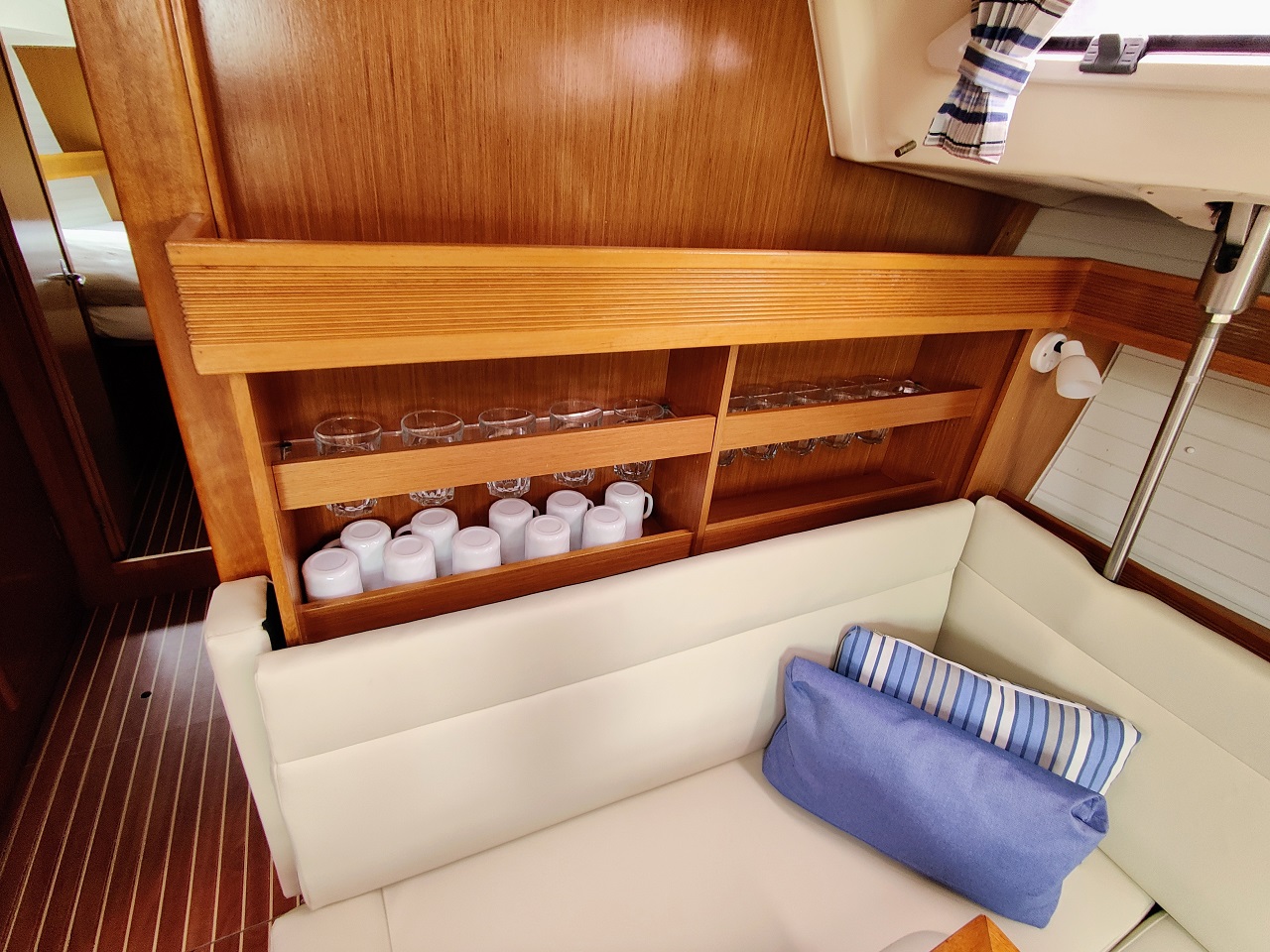 Photo #16 - Bavaria 47 Cruiser (Gin & Tonic) en Sukosan - 34495