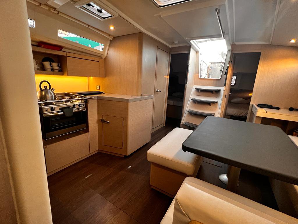 Photo #5 - Oceanis 40.1 - 3 cab. (Fearless D) en Atenas - 34501