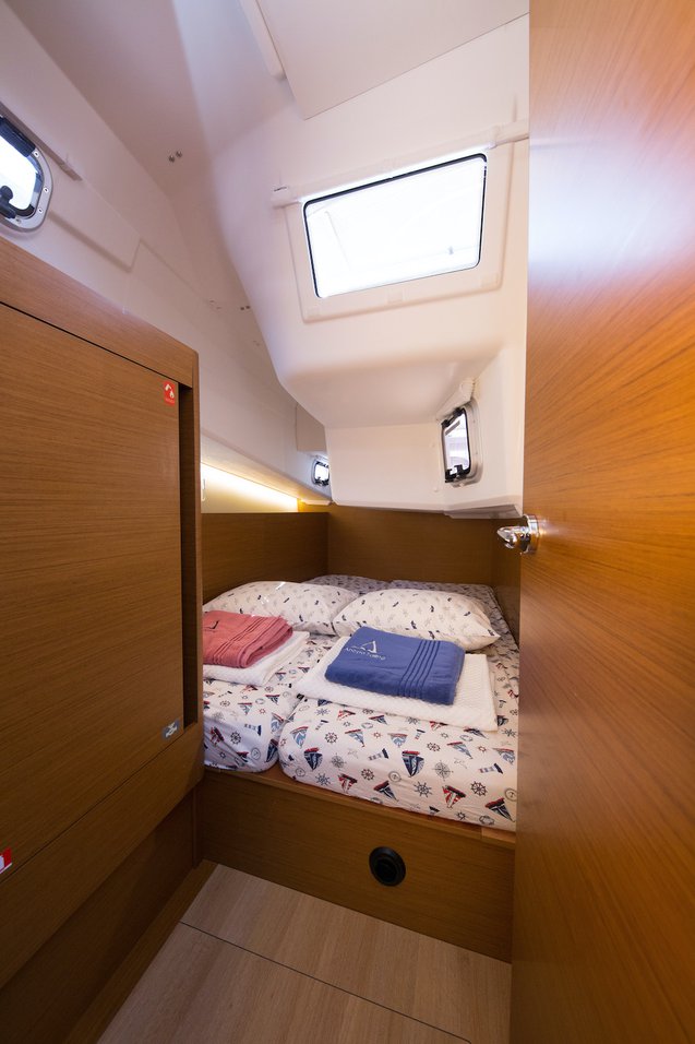 Photo #6 - Sun Odyssey 410 - 3 cab. (Suncity 3) in Fethiye - 34521