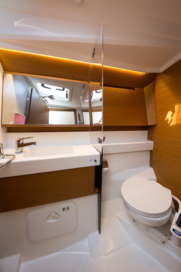 Photo #8 - Sun Odyssey 410 - 3 cab. (Suncity 3) in Fethiye - 34521