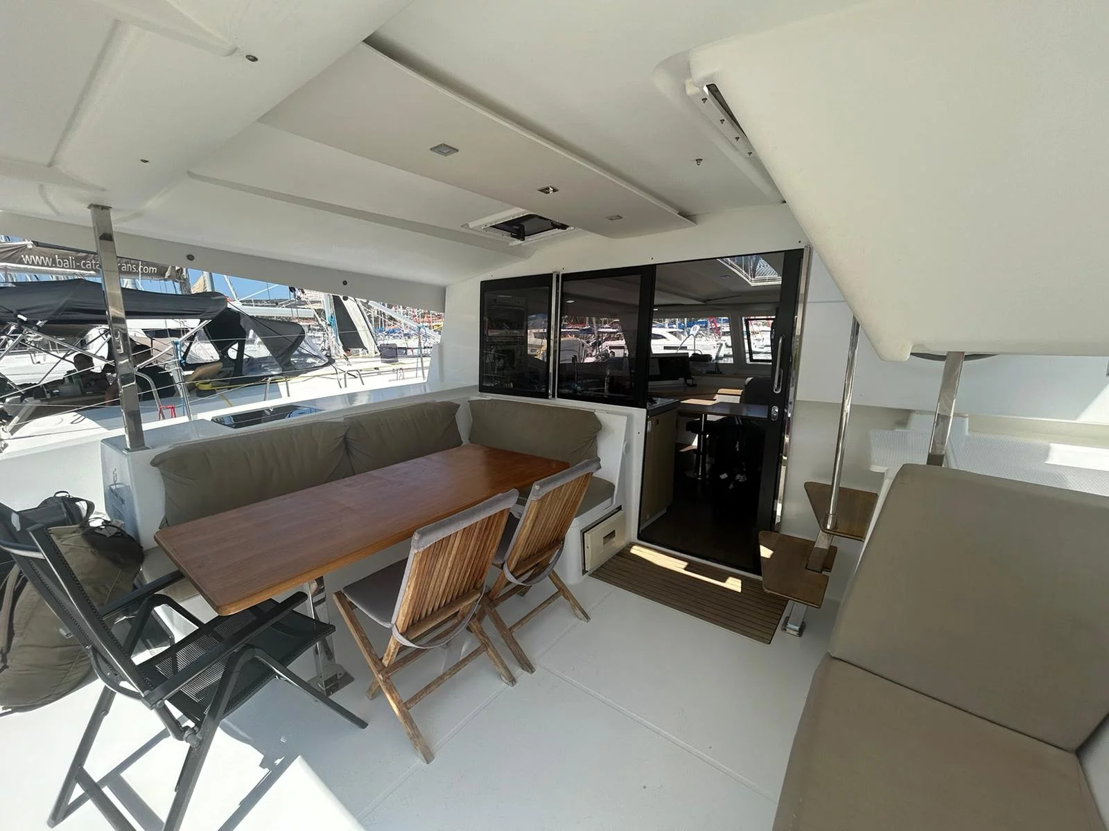 Fountaine Pajot Lucia 40 - 4 cab. (Valeriia)  - 3