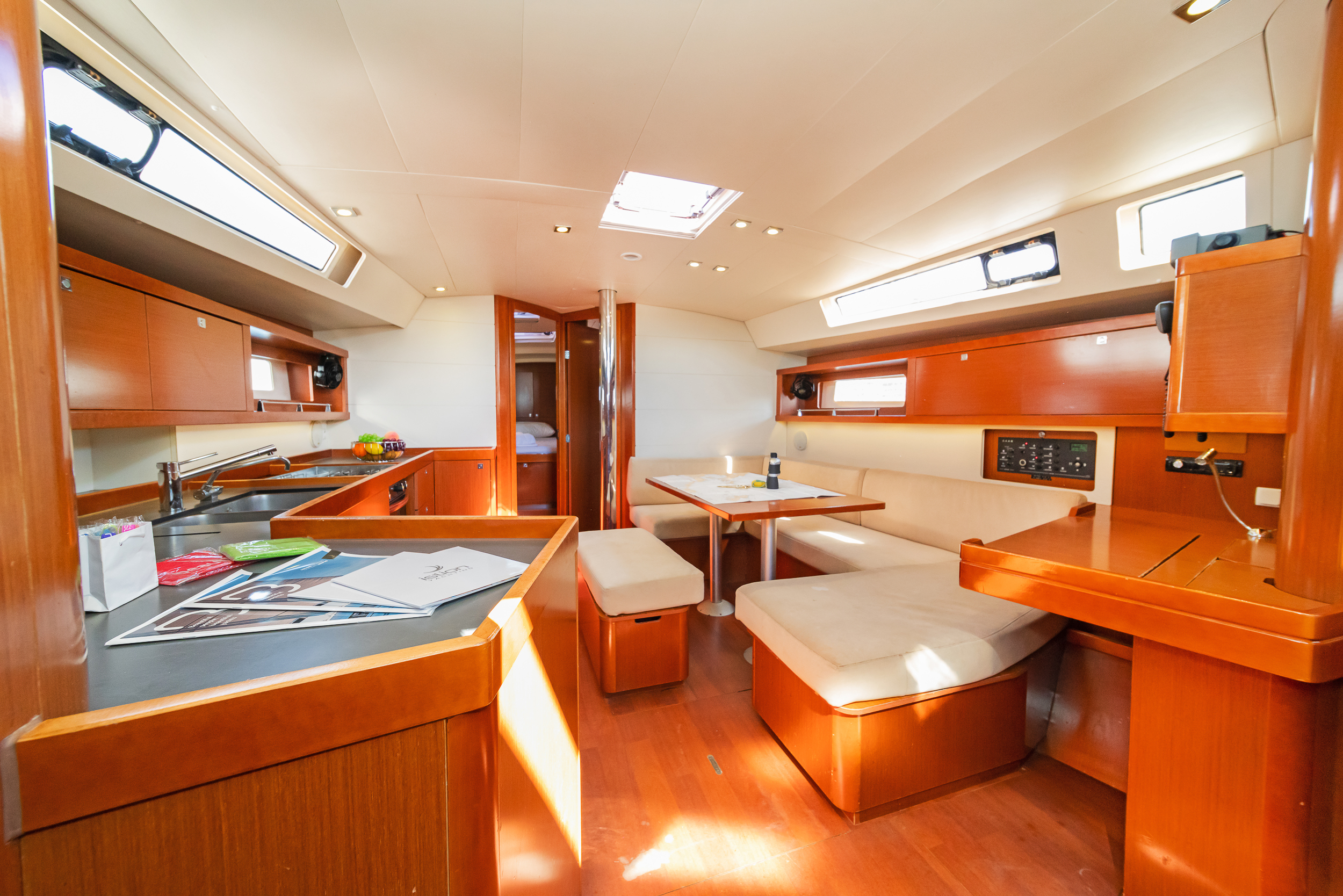 Photo #11 - Oceanis 45 - 4 cab. (Quantum) en Rodas - 34567