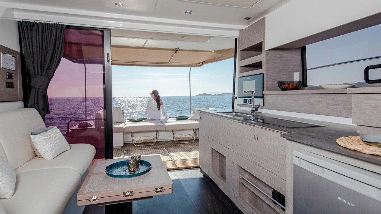 Photo #6 - Fountaine Pajot MY4.S (Dana) in Trogir - 34569