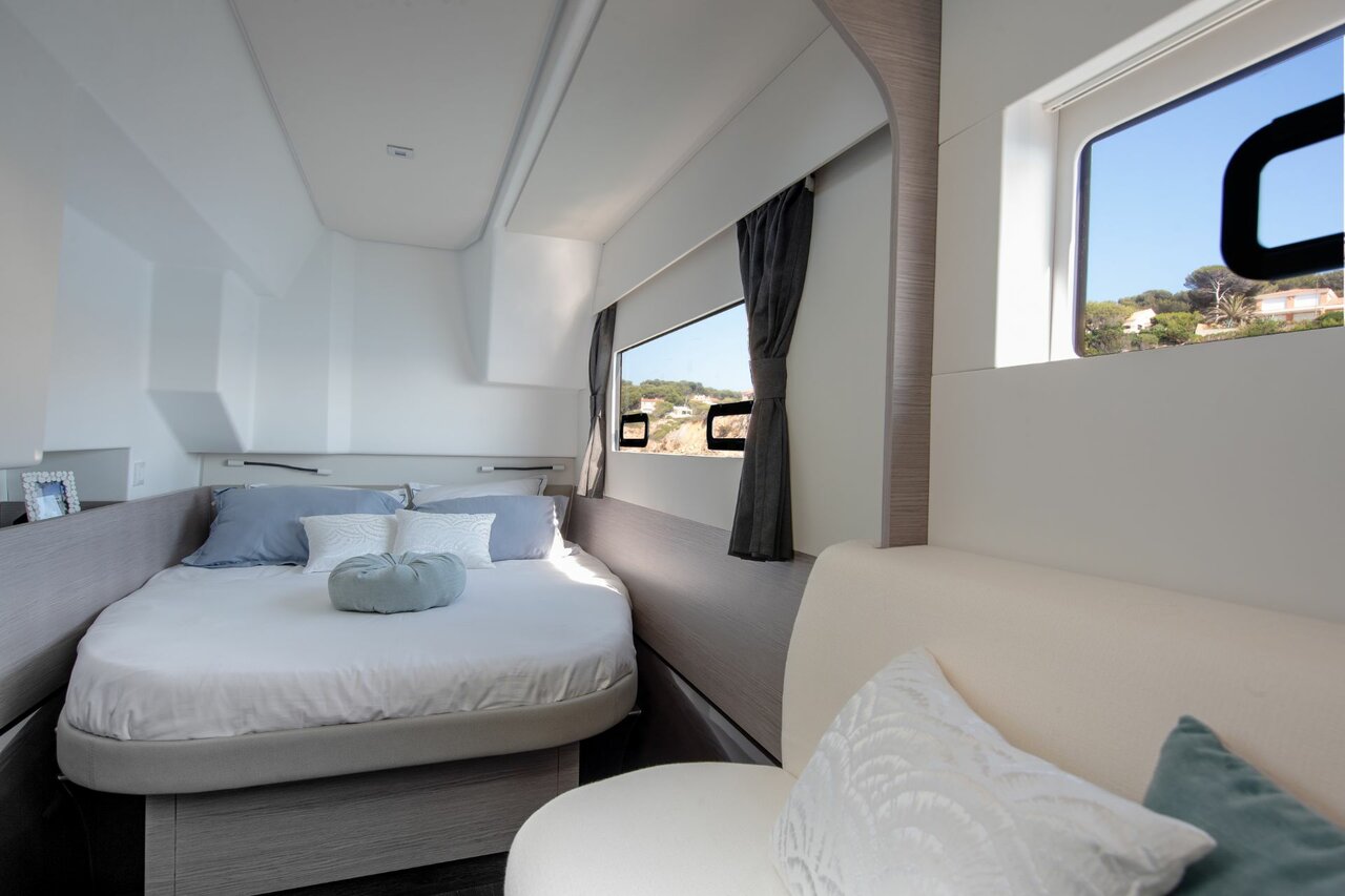 Photo #9 - Fountaine Pajot MY4.S (Dana) in Trogir - 34569