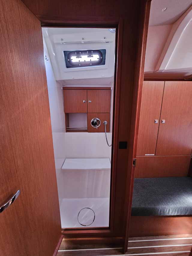 Photo #16 - Bavaria Cruiser 46 - 4 cab. (Romi) in Krk - 34572