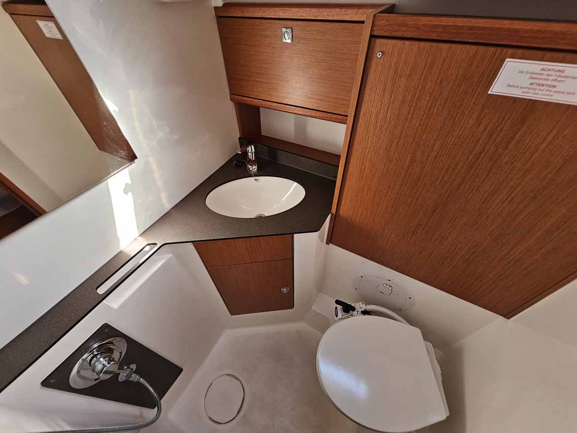 Photo #18 - Bavaria Cruiser 46 - 4 cab. (Romi) in Krk - 34572