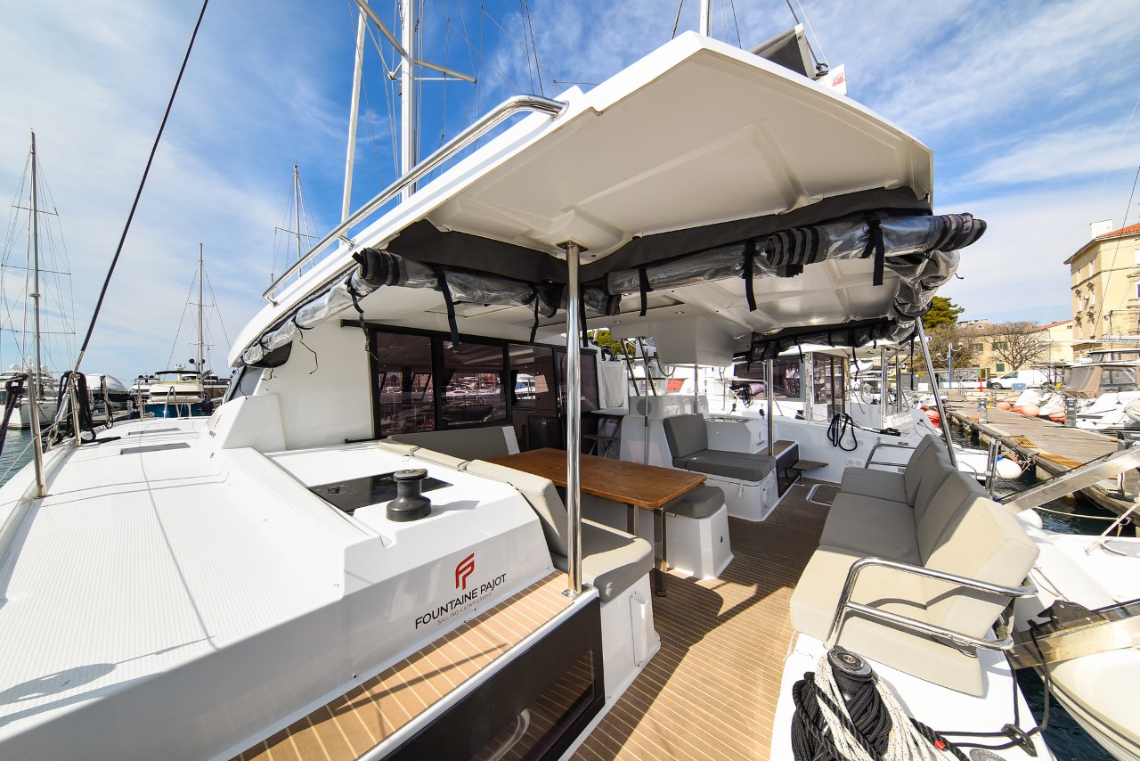 Photo #9 - Fountaine Pajot Astrea 42 - 4 + 2 cab. (Le Bart) in Zara - 34585