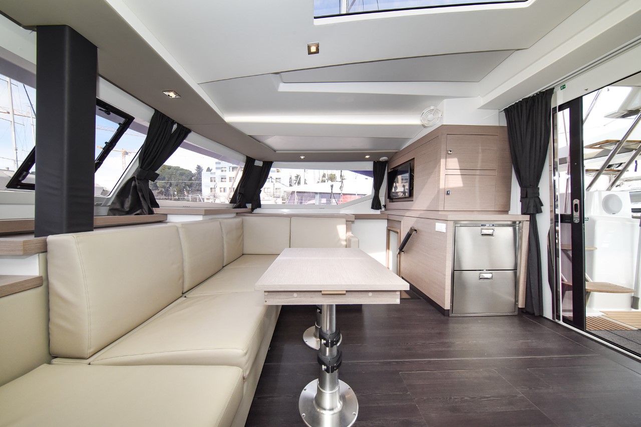 Photo #13 - Fountaine Pajot Astrea 42 - 4 + 2 cab. (Le Bart) in Zara - 34585