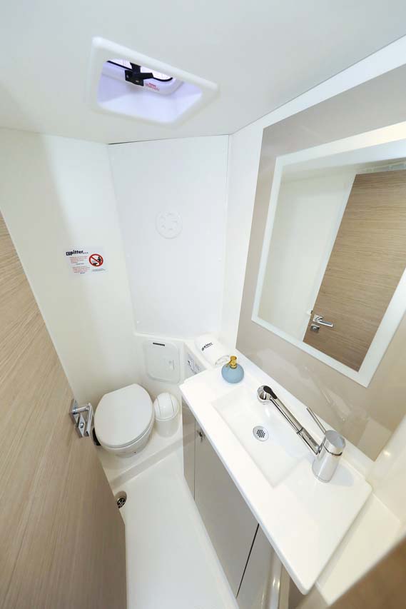 Photo #30 - Fountaine Pajot Isla 40 - 4 cab. (Chilli) in Trogir - 34615