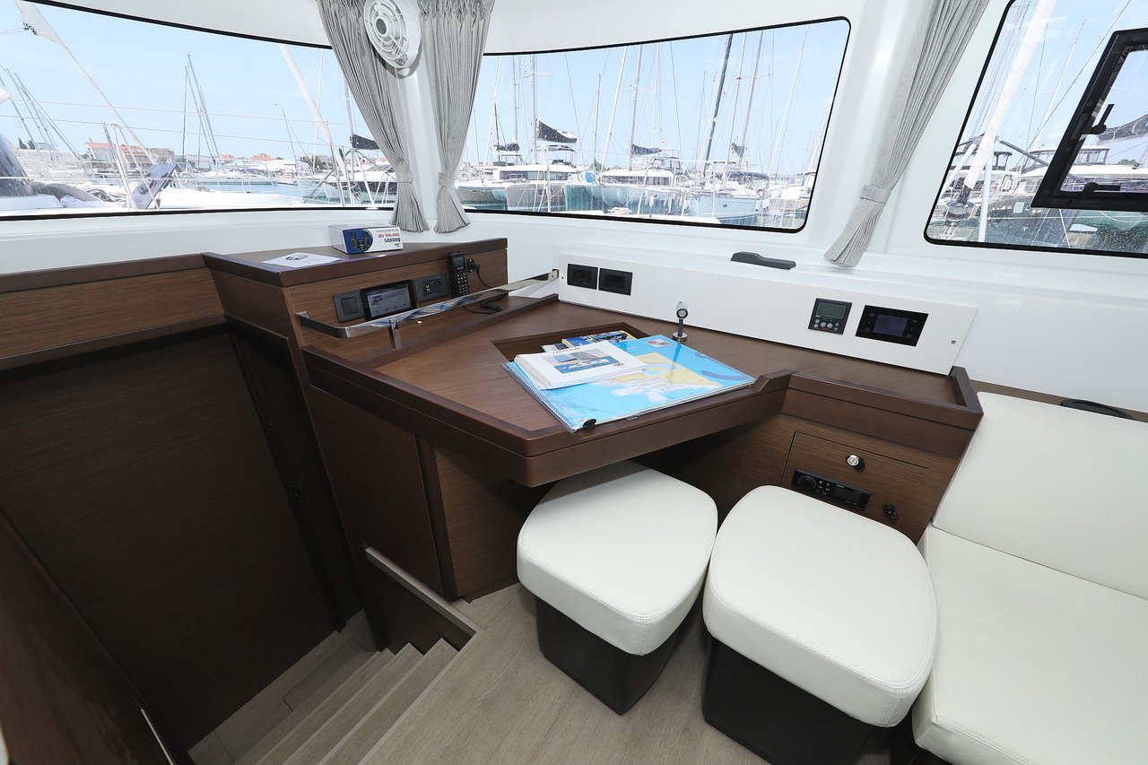 Photo #7 - Lagoon 46 - 4 + 2 cab. (White Pearl) en Sukosan - 34648
