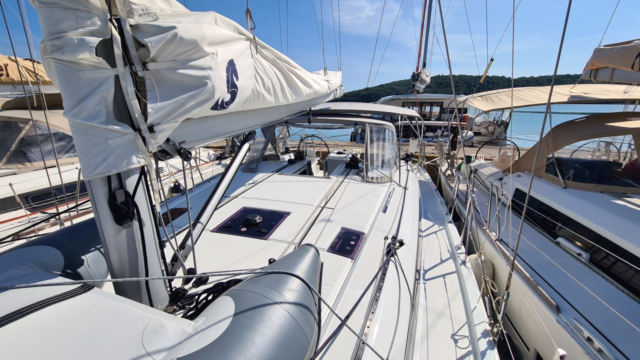 Photo #9 - Oceanis 40.1 - 3 cab. (NUVOLA) in Dubrovnik - 34658