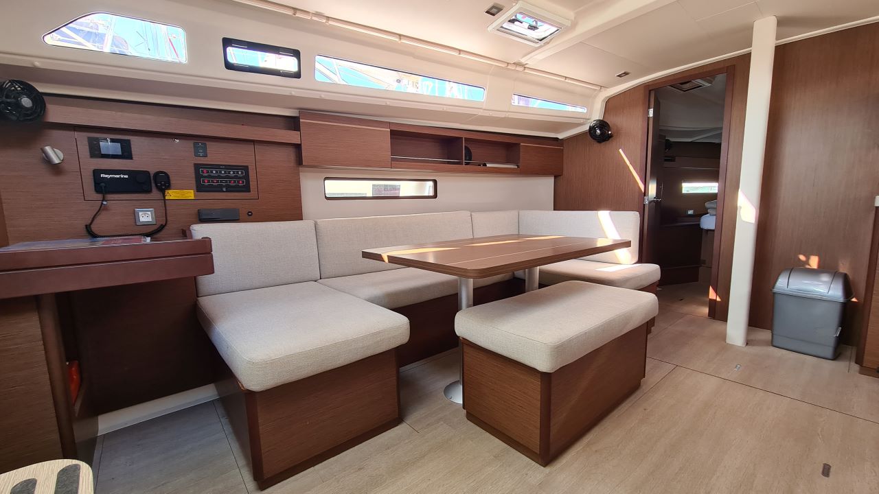Photo #13 - Oceanis 40.1 - 3 cab. (NUVOLA) in Dubrovnik - 34658