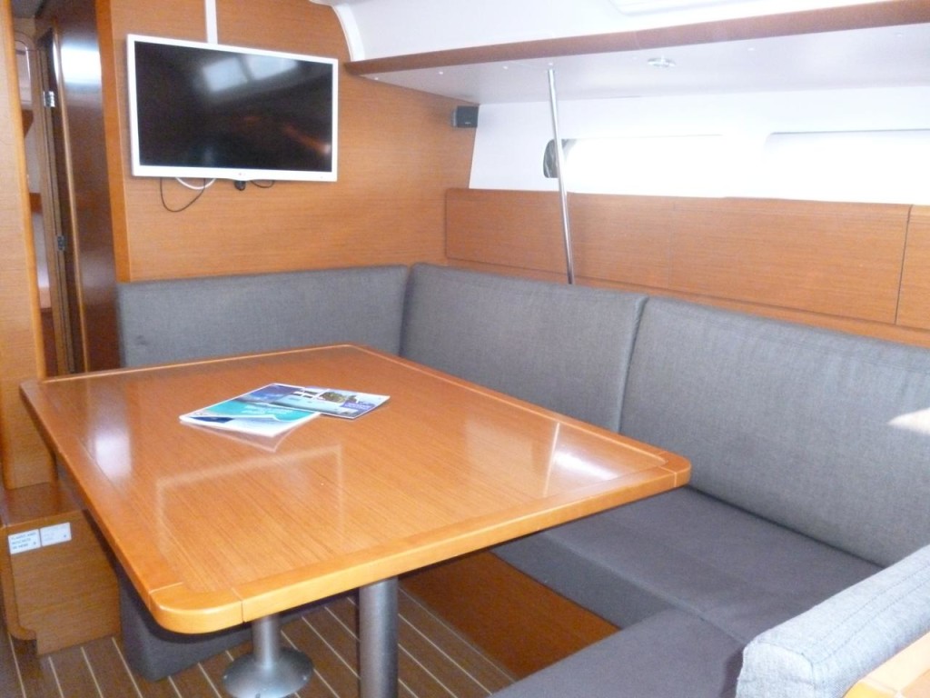 Photo #8 - Sun Odyssey 439 (Spirus) en Atenas - 34669