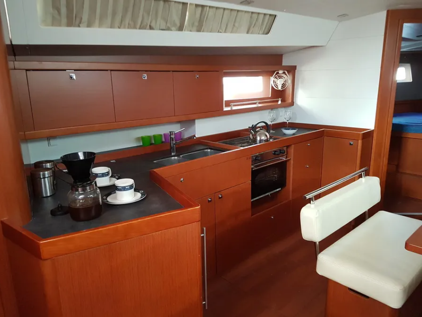 Photo #9 - Oceanis 45 - 4 cab. (Allegria) en Lefkada - 34678