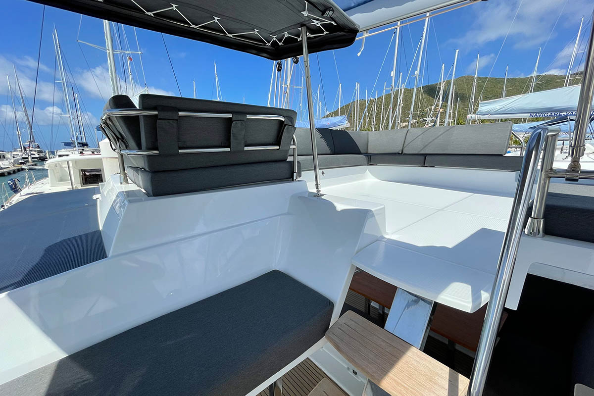 Photo #8 - Fountaine Pajot Tanna 47 - 5 + 1 cab. (Knotty Cat (Forever Young)) in Nanny Cay - 34692