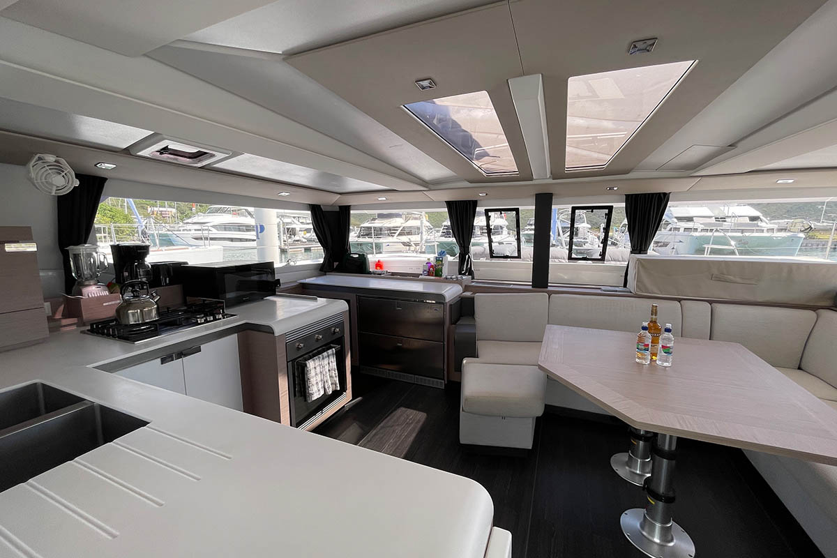 Photo #16 - Fountaine Pajot Tanna 47 - 5 + 1 cab. (Knotty Cat (Forever Young)) in Nanny Cay - 34692